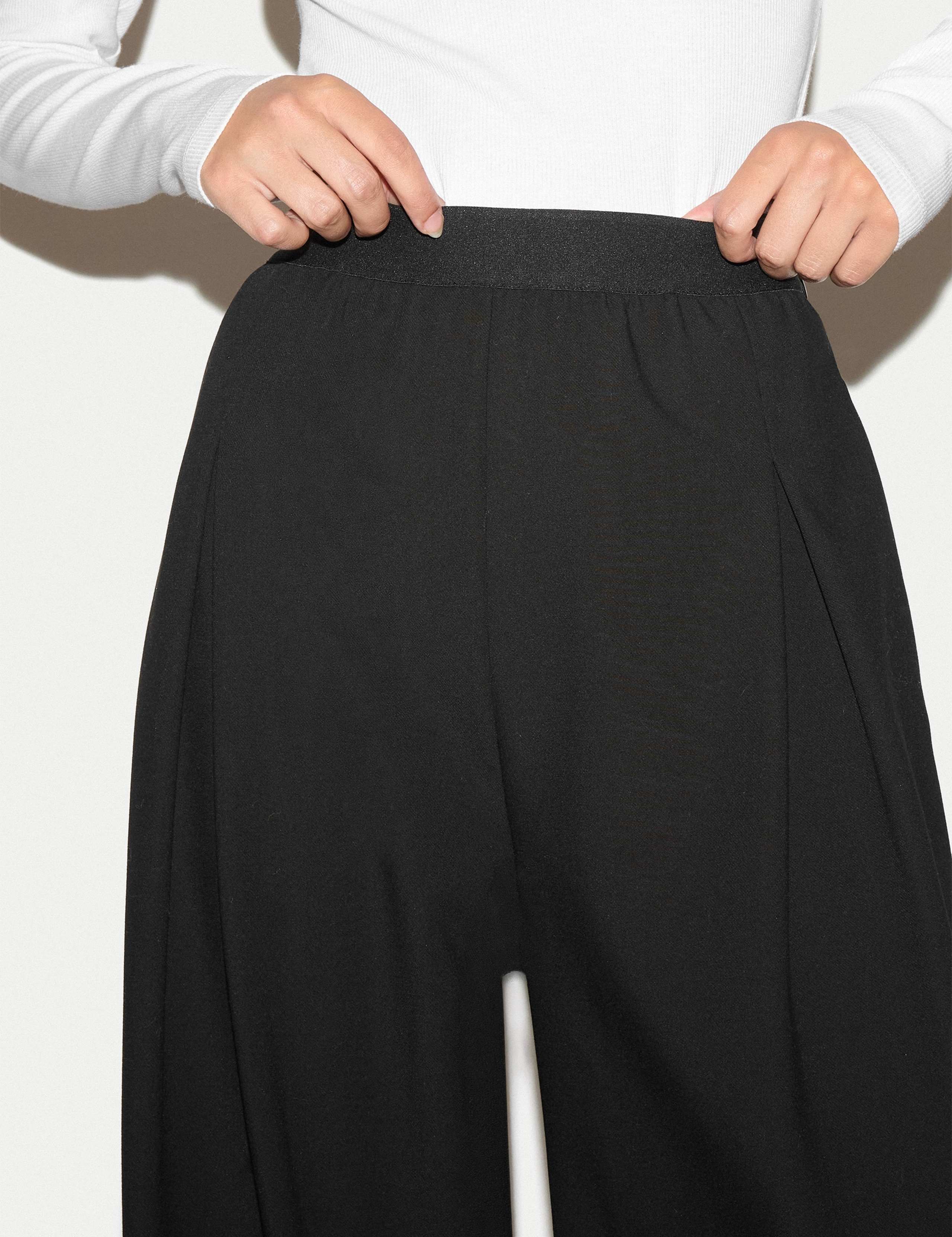 Crepe Drawstring Wide Leg Ankle Grazer Trousers 3 of 4