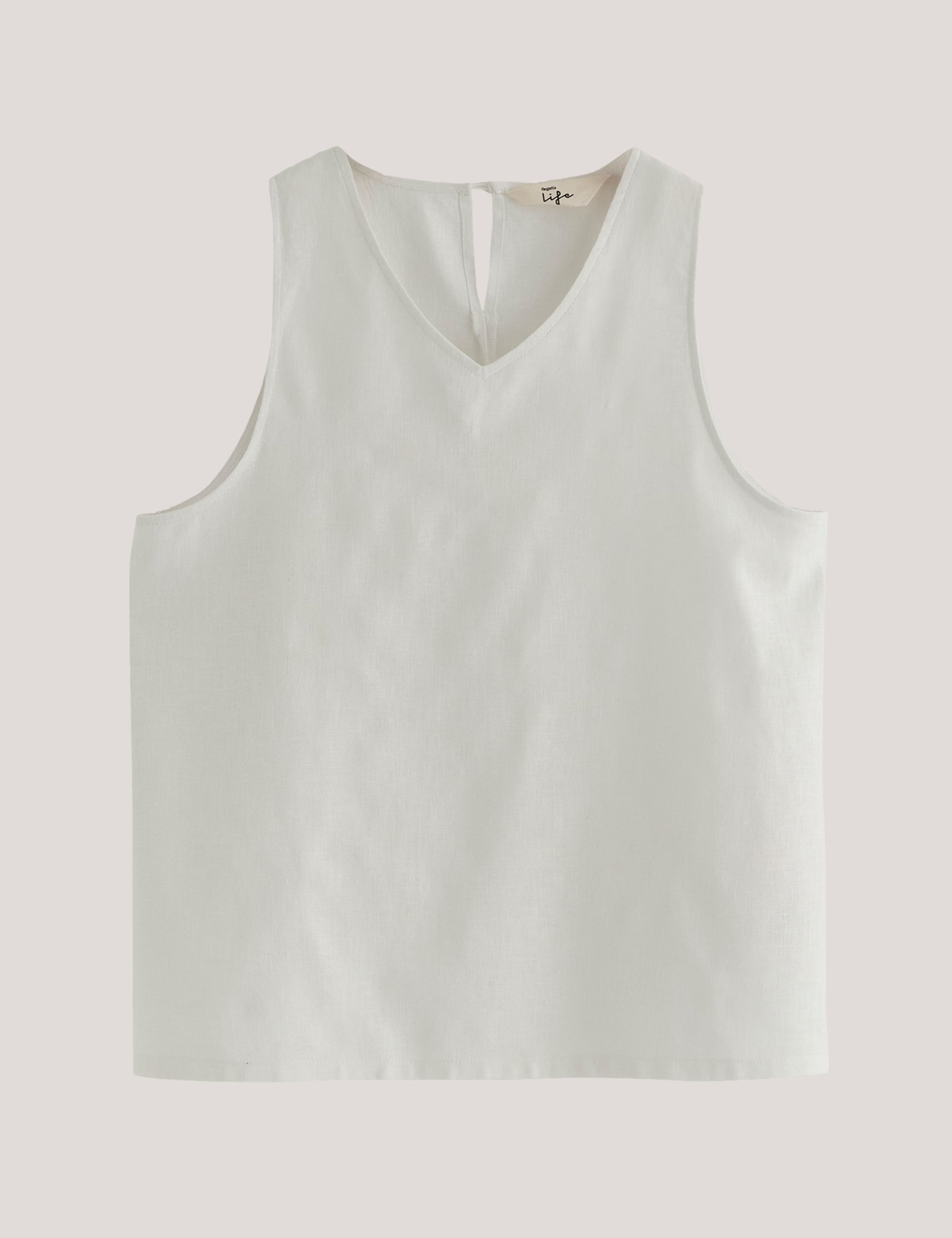 Palomina V-Neck Vest Top with Linen 2 of 5
