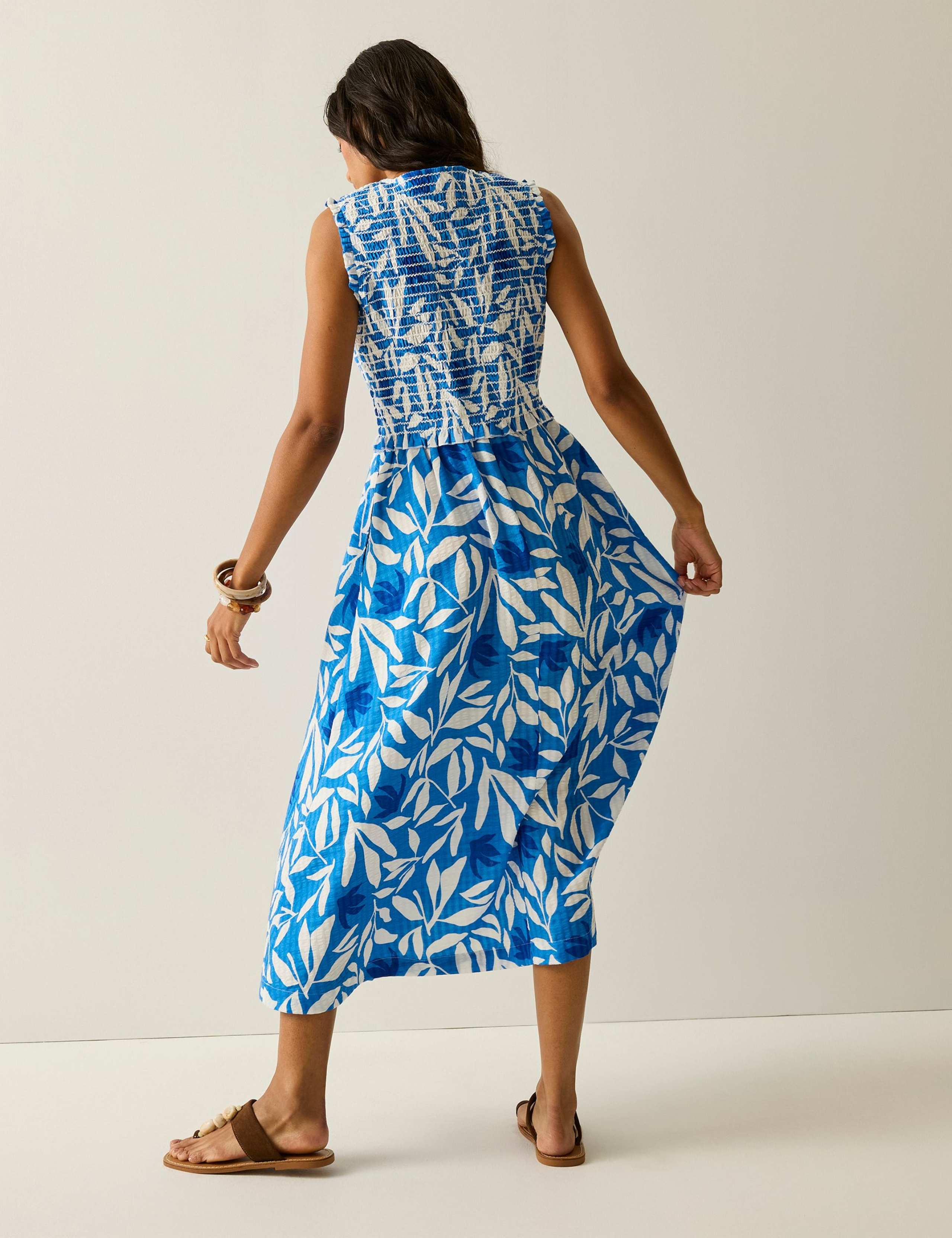 Poloma Leaf Print Midi Shirred Dress 3 of 6