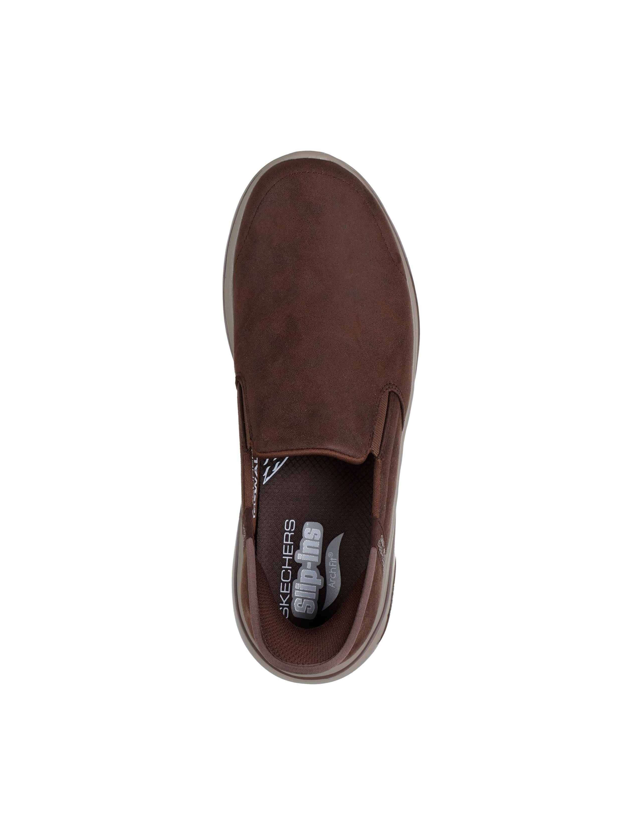 Go Walk Arch Fit 2.0 Quest Walking Shoes 3 of 3