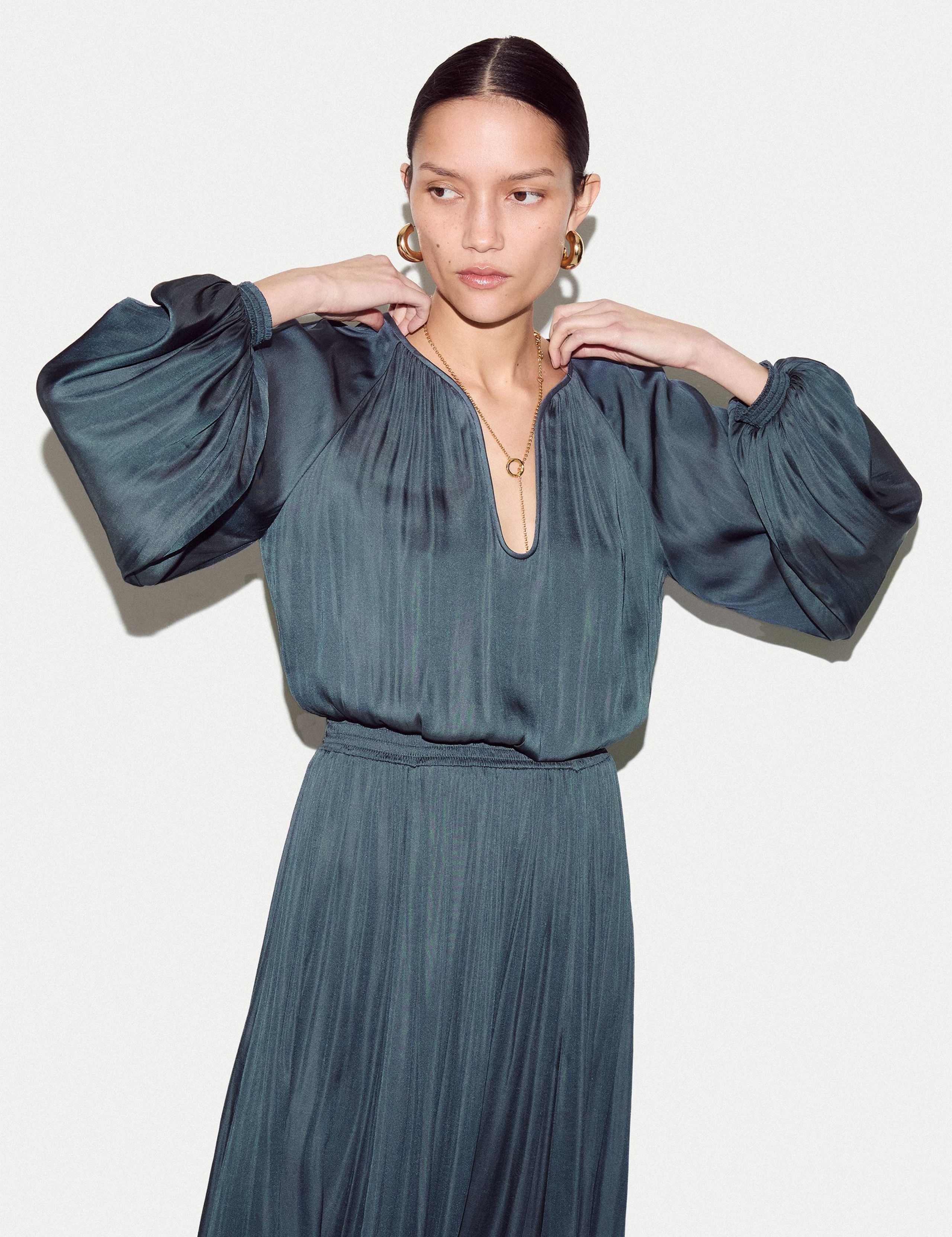 Satin U-Neck Midaxi Relaxed Waisted Dress 6 of 6