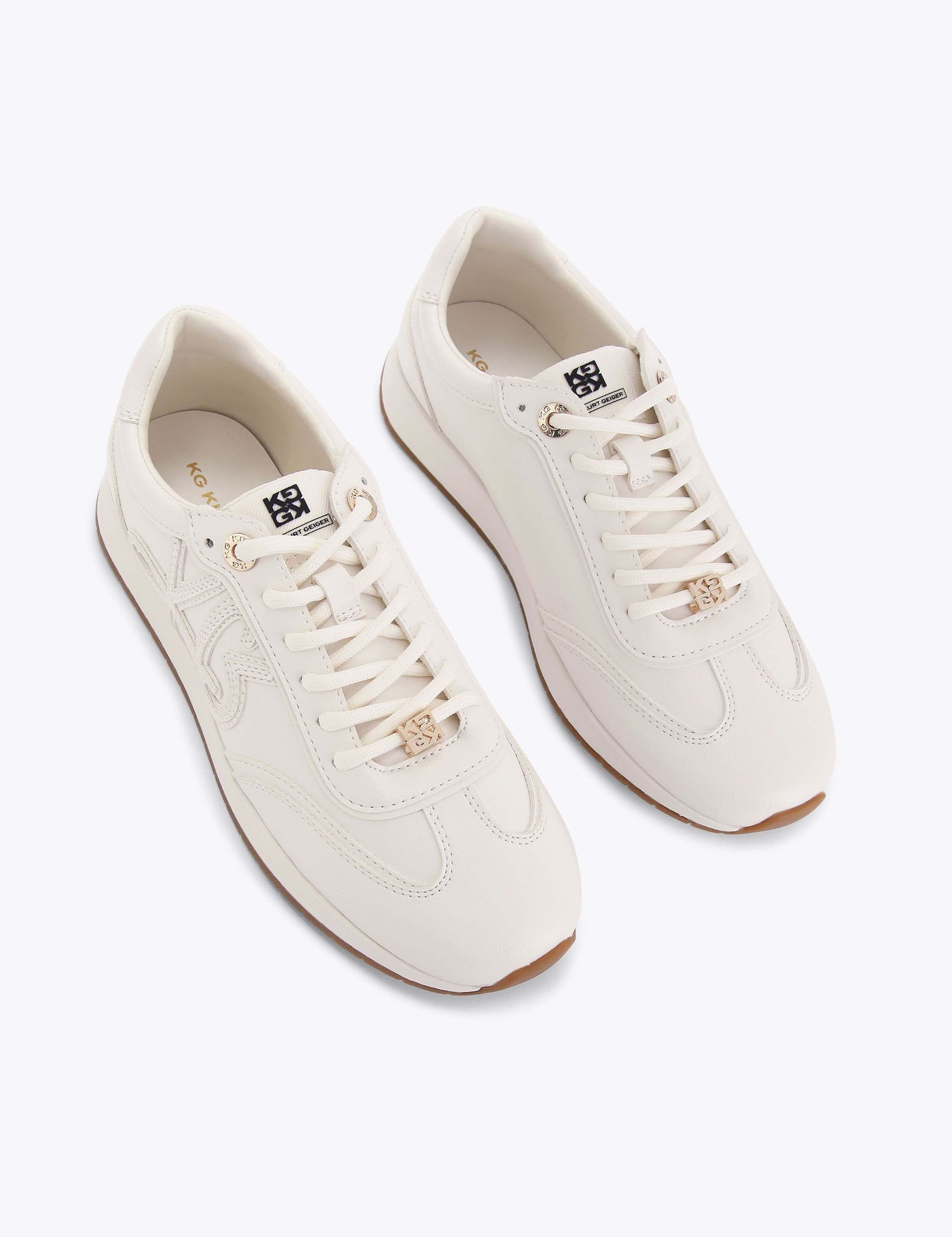 Side Detail Trainers 4 of 5