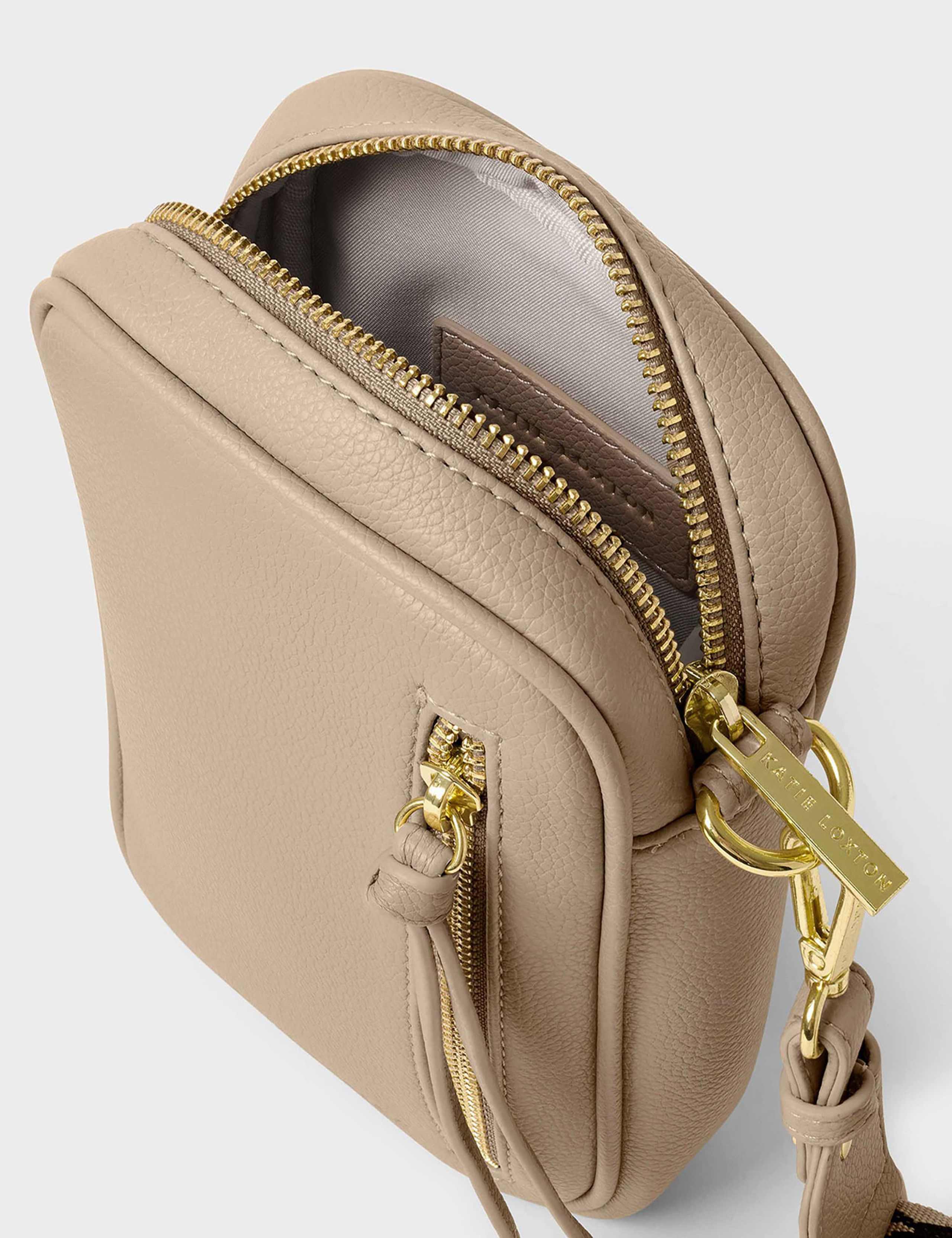 Cross Body Bag 3 of 6