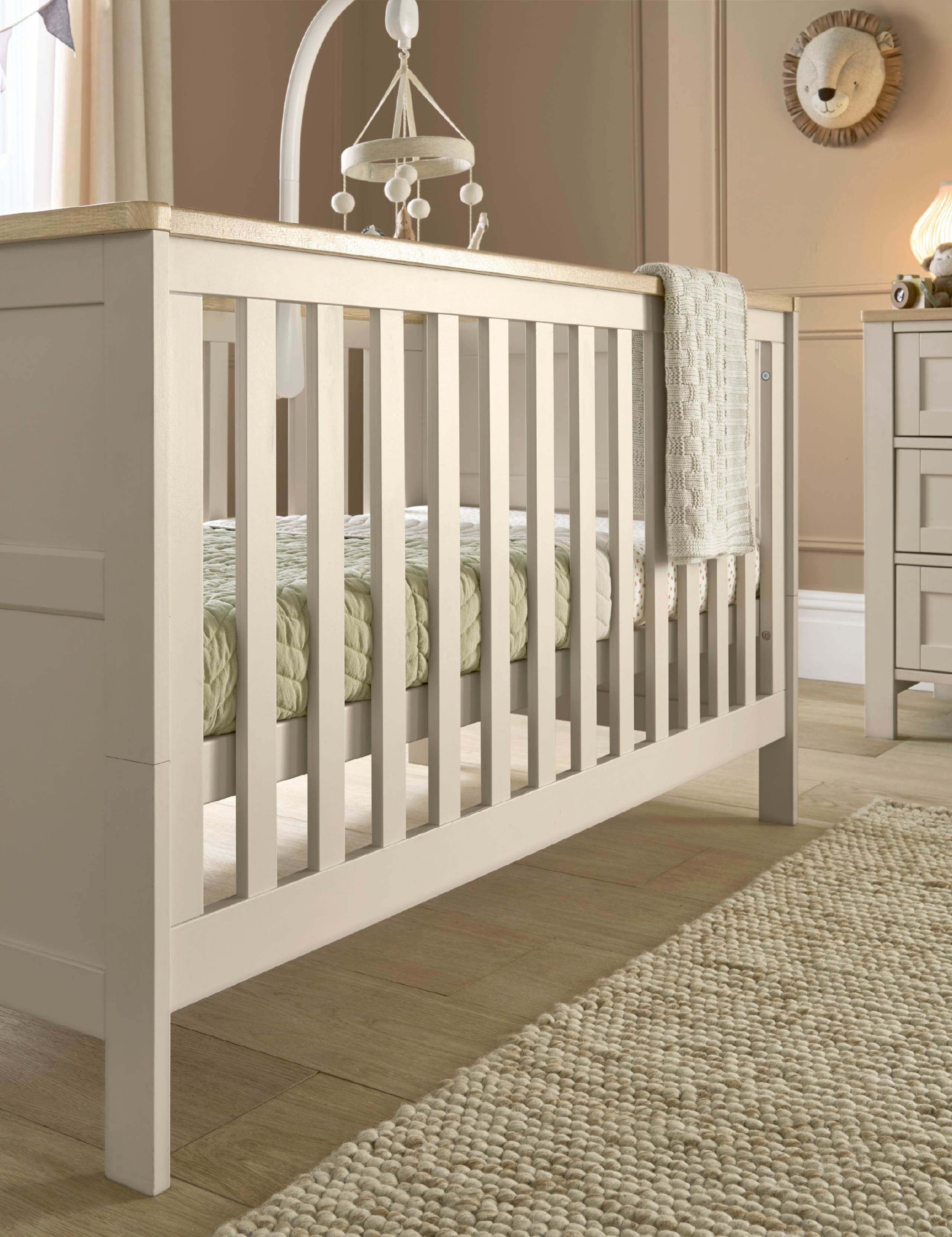 Wedmore 2 Piece Cot Bed Set - Cashmere Oak 3 of 6