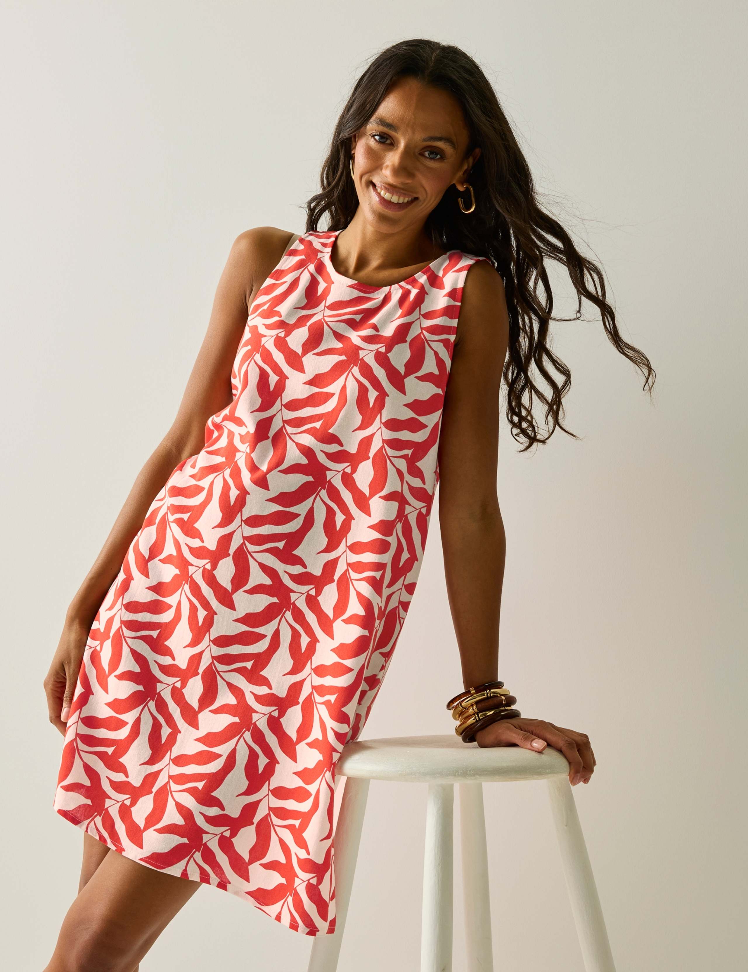 Leaf Print Knee Length Shift Dress with Linen 1 of 6