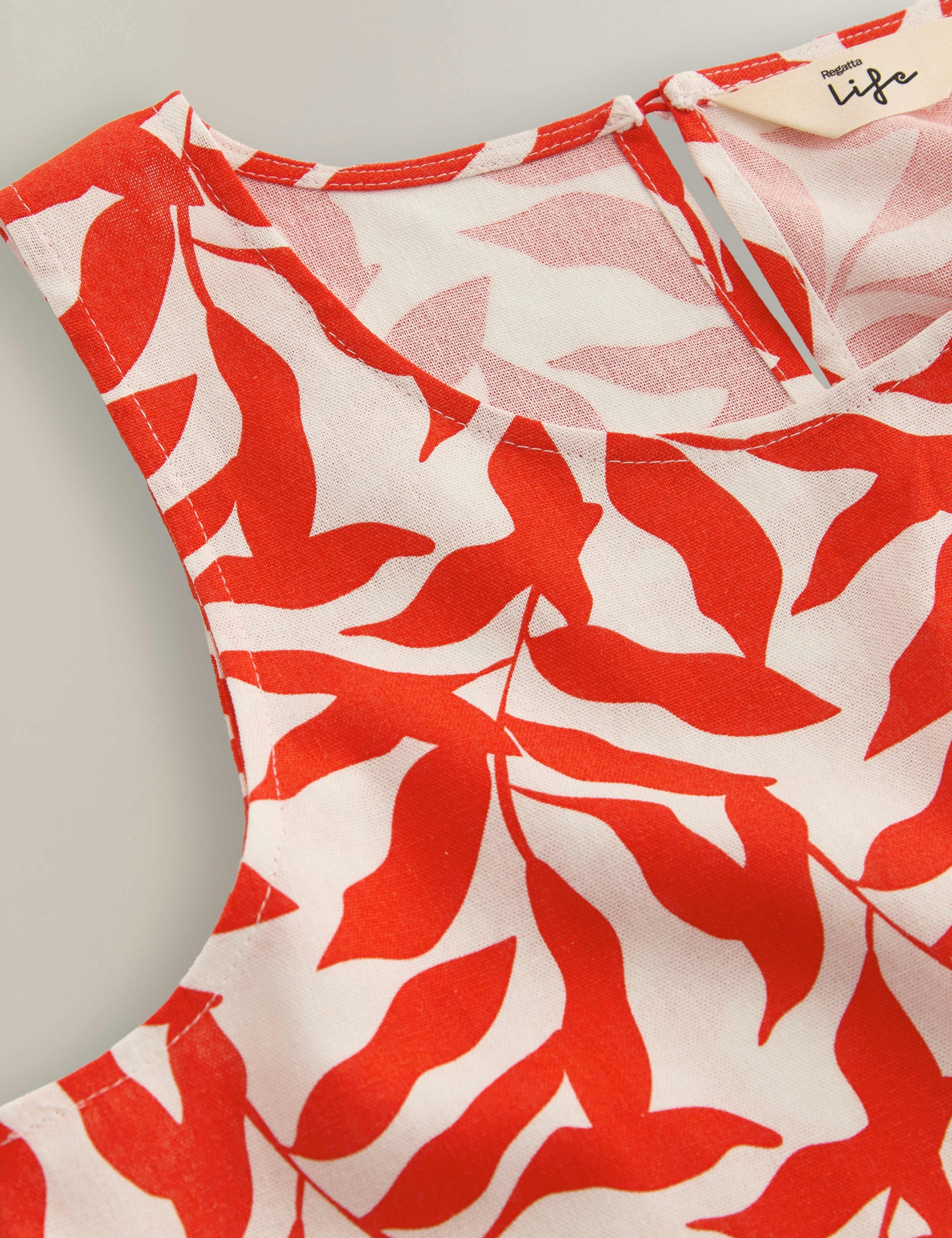 Leaf Print Knee Length Shift Dress with Linen 6 of 6