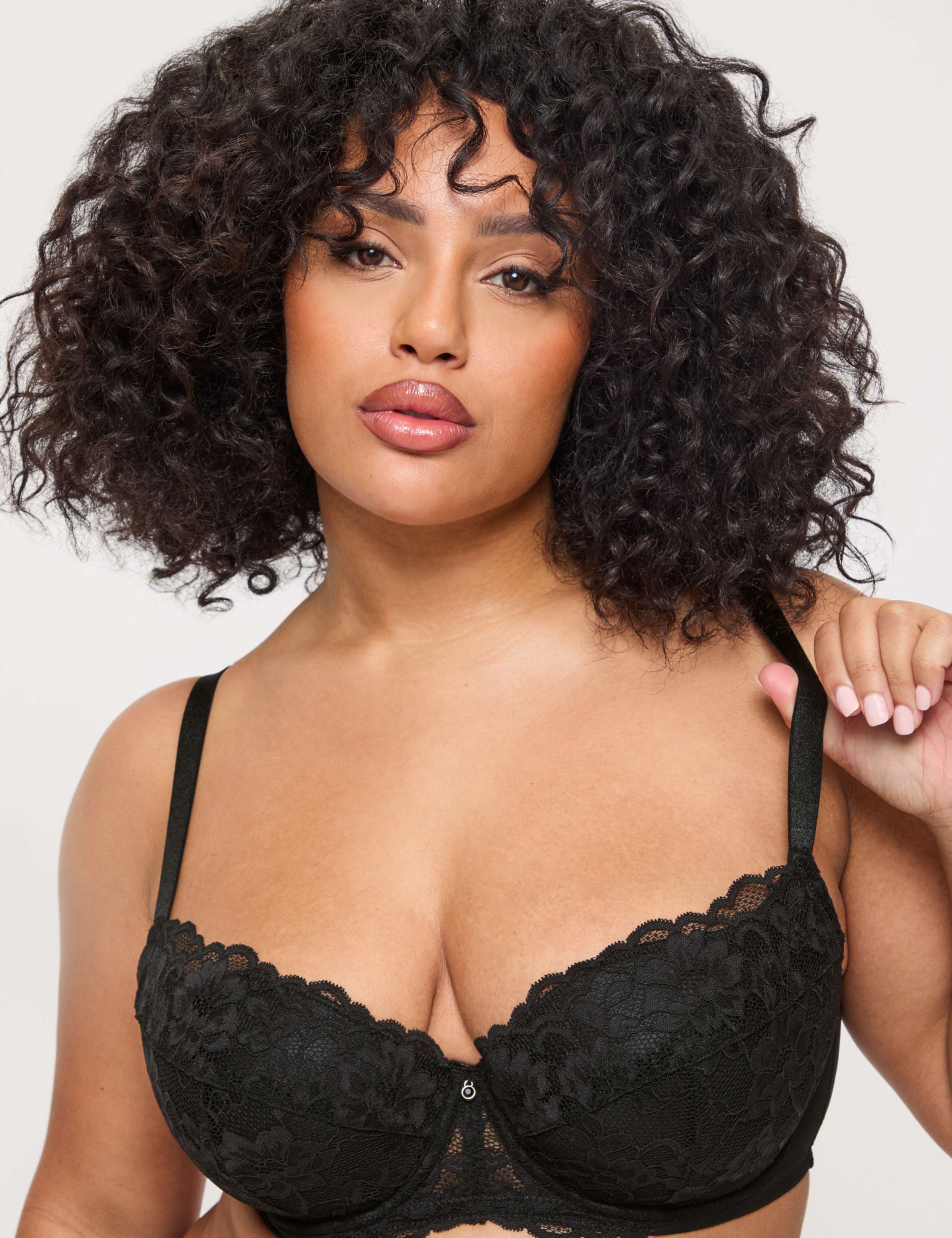 Sexy Lace Wired Balcony Bra (A-G) 5 of 10