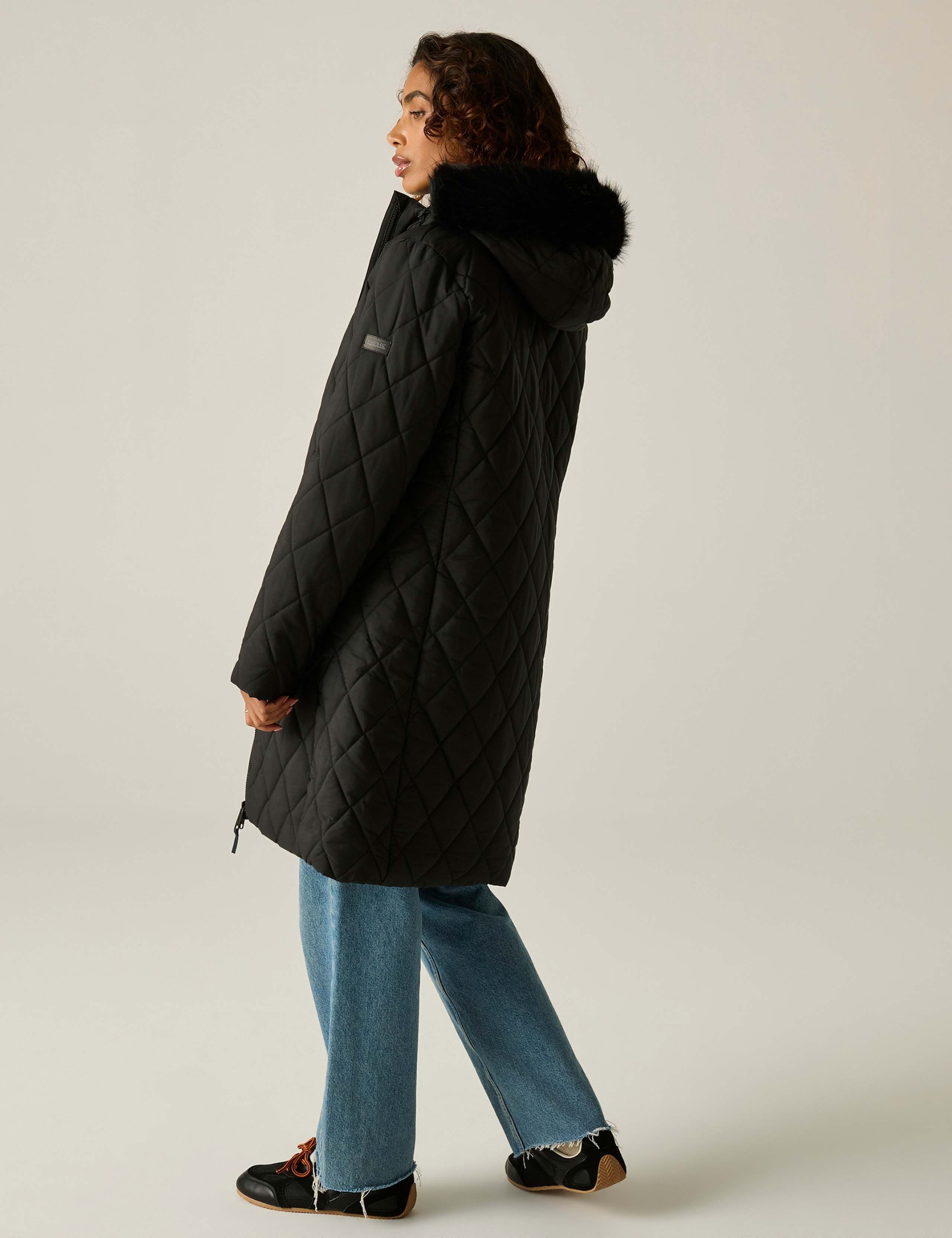 Fionne Water Repellent Quilted Hooded Jacket 4 of 7