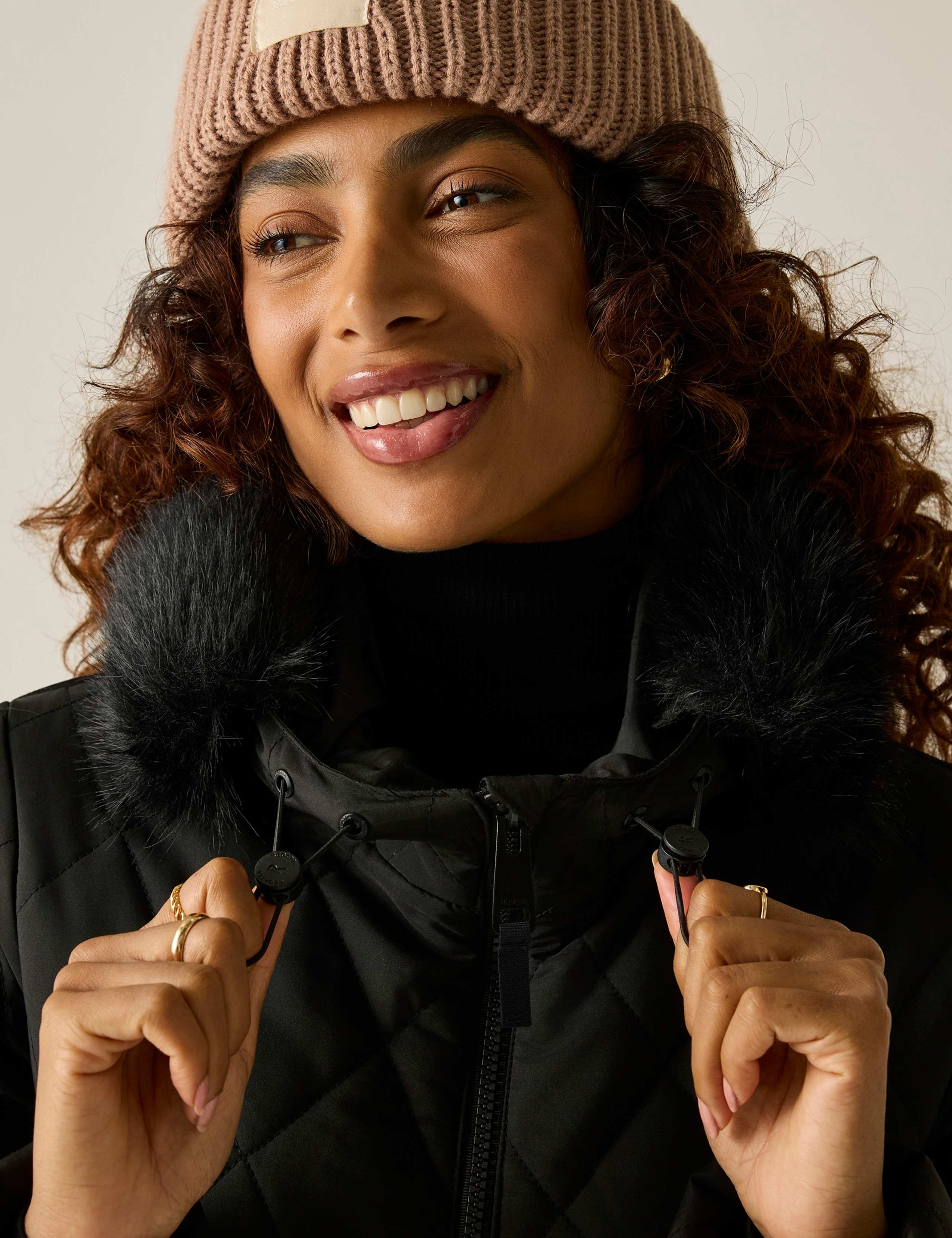 Fionne Water Repellent Quilted Hooded Jacket 7 of 7