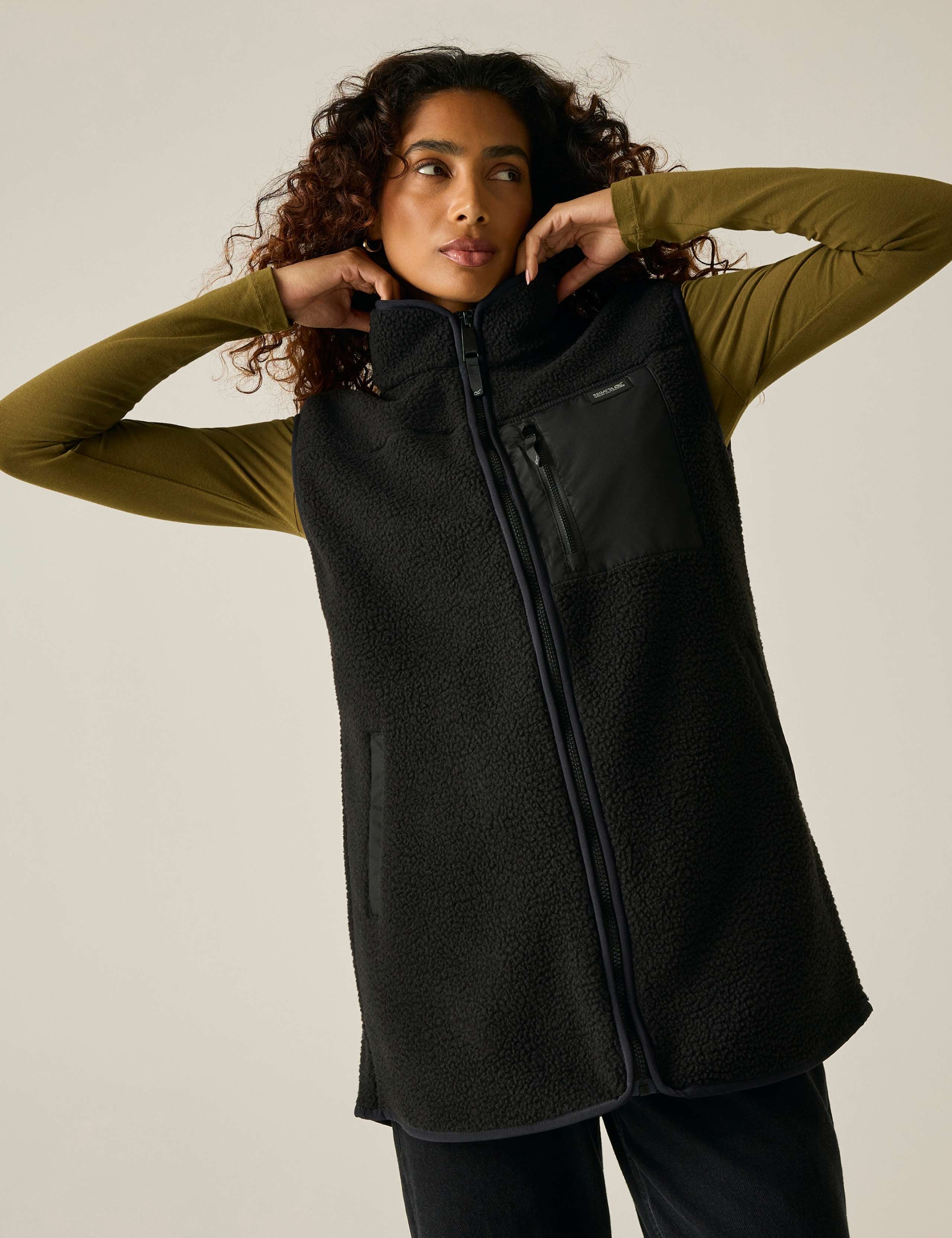 Frankie Borg Funnel Neck Longline Gilet 5 of 7