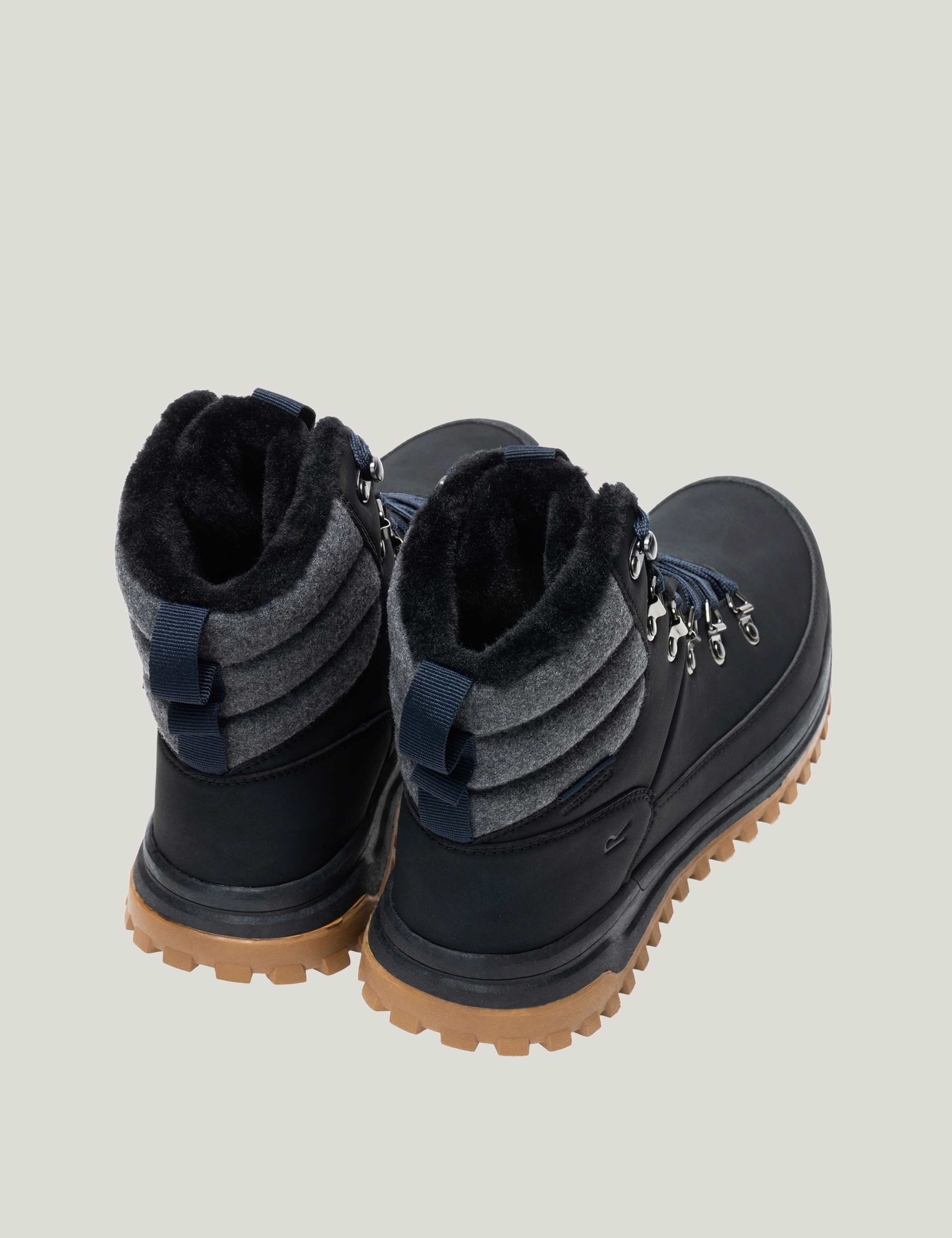 Winsfield Waterproof Walking Boots 5 of 9