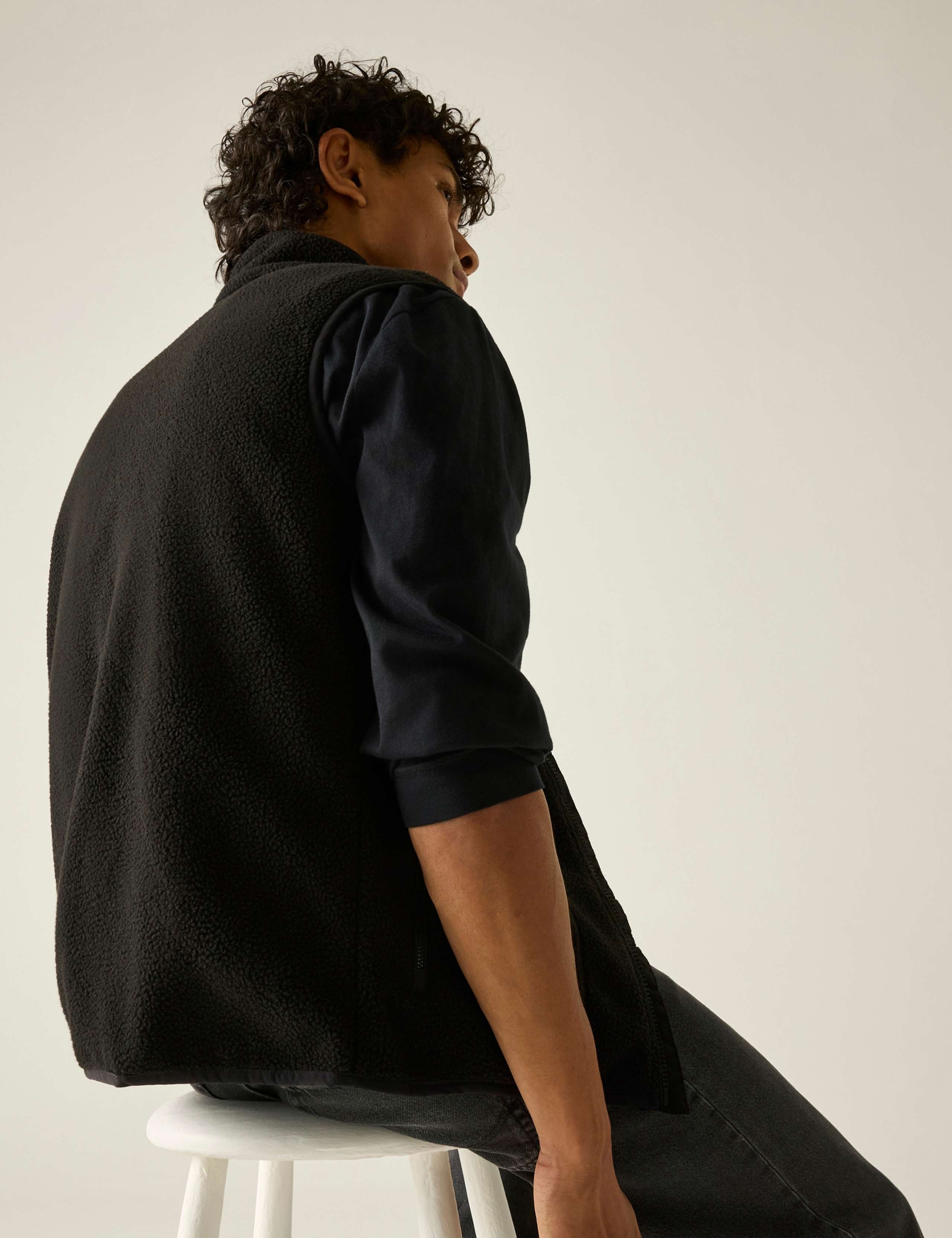 Frankie Gilet 4 of 7