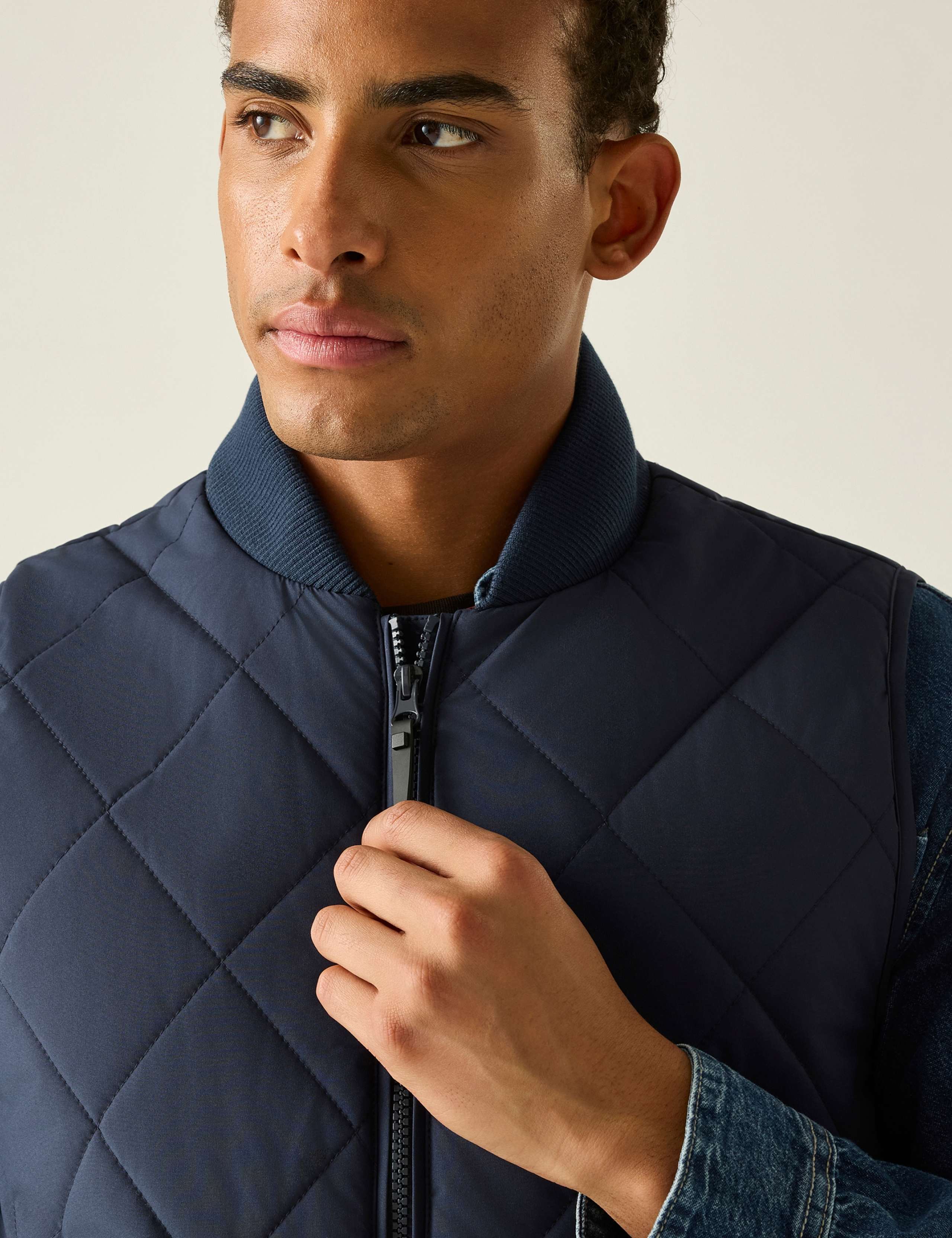Harvin Water-Repellent Quilted Gilet 7 of 7
