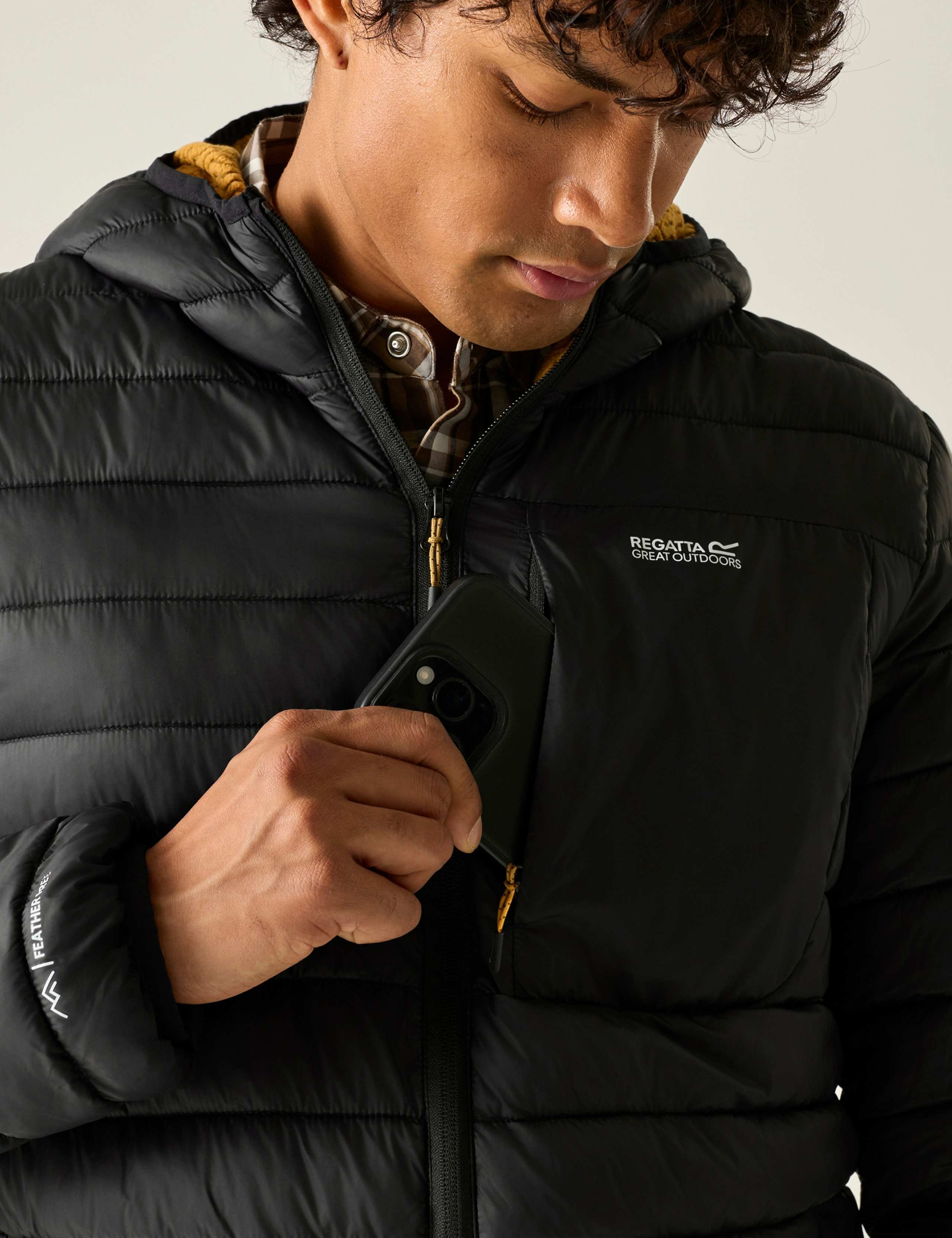 Lightfell Hooded Padded Jacket 6 of 7