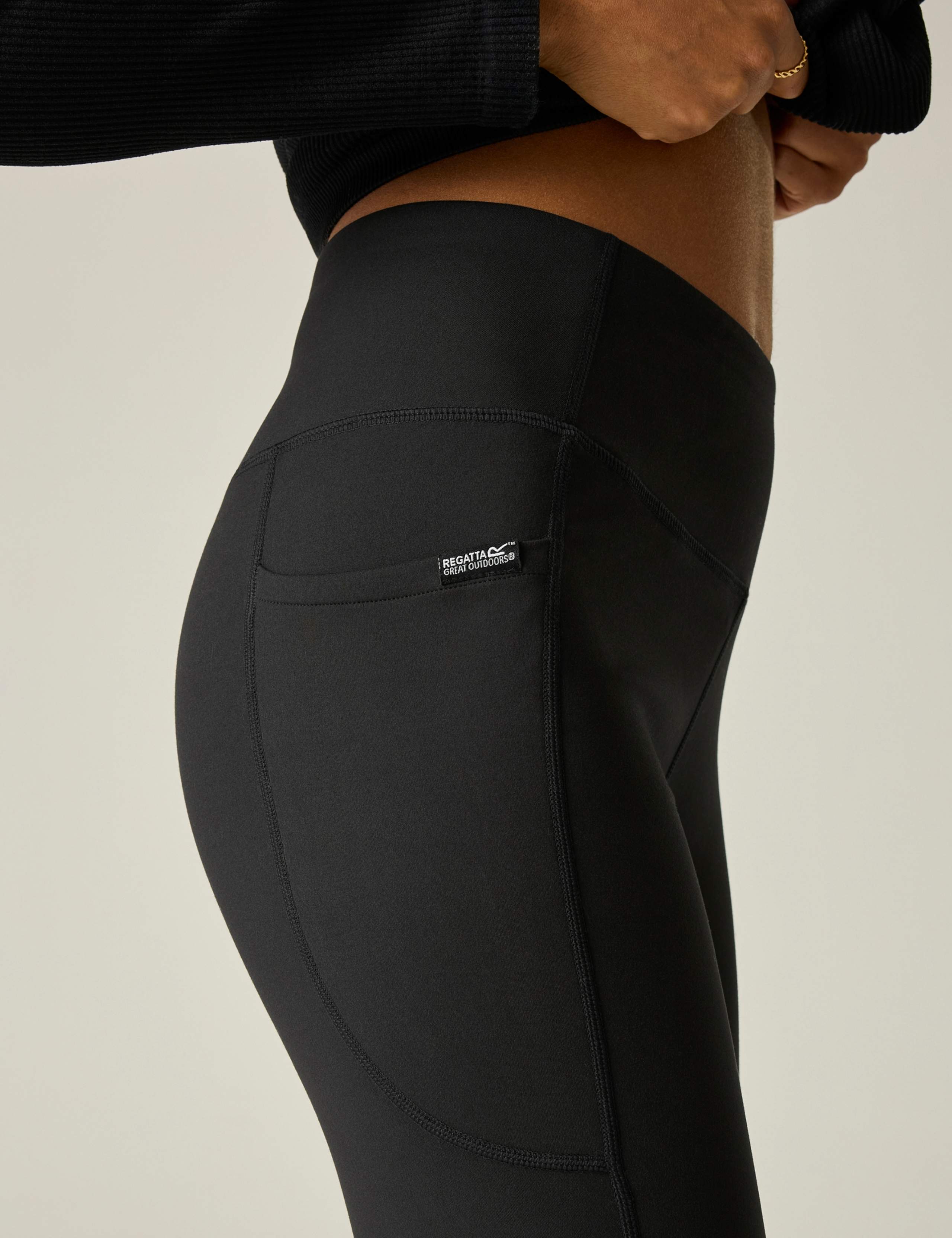 Outdoor Comfort Contour Walking Leggings 6 of 7