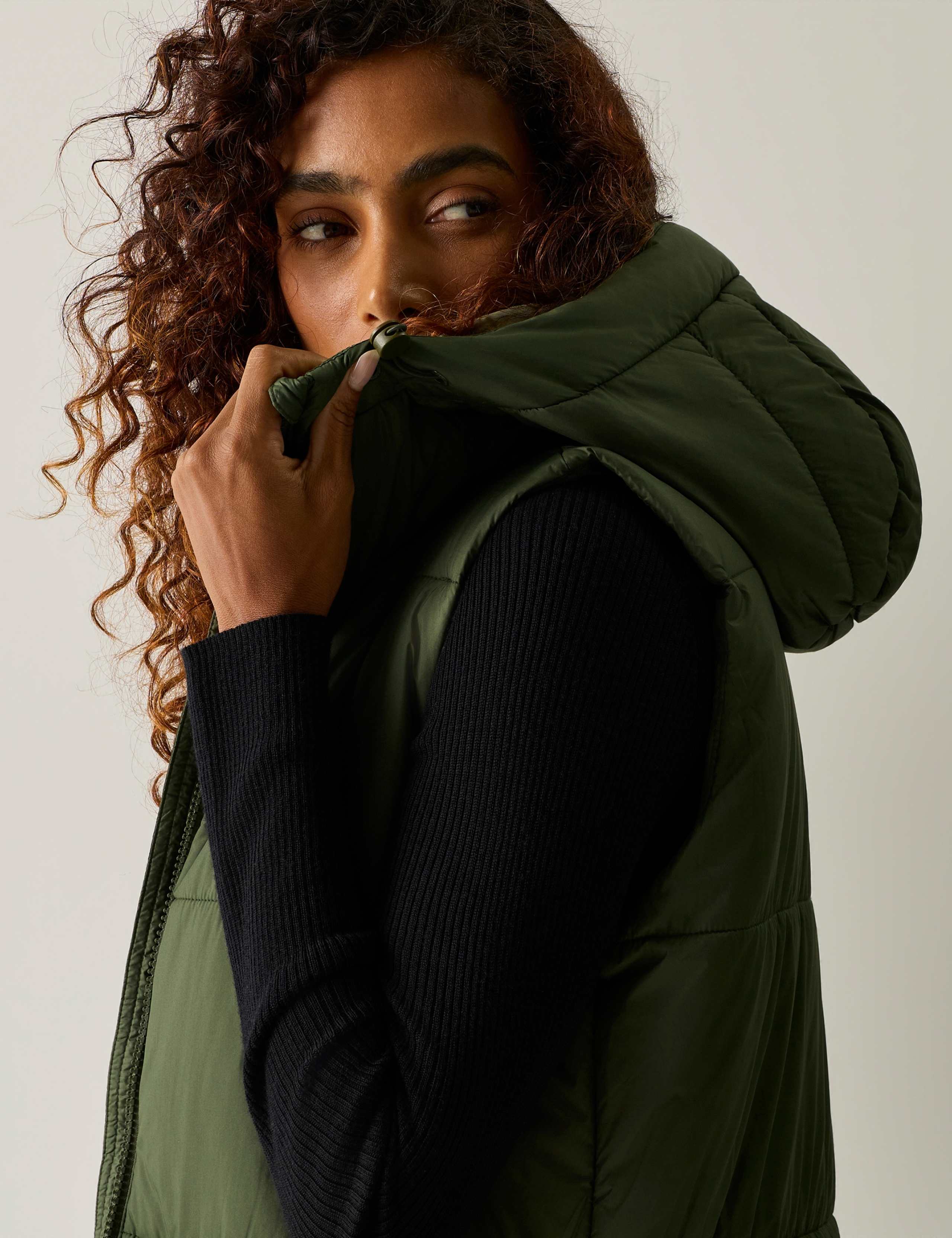 Hooded Longline Quilted Gilet 3 of 6