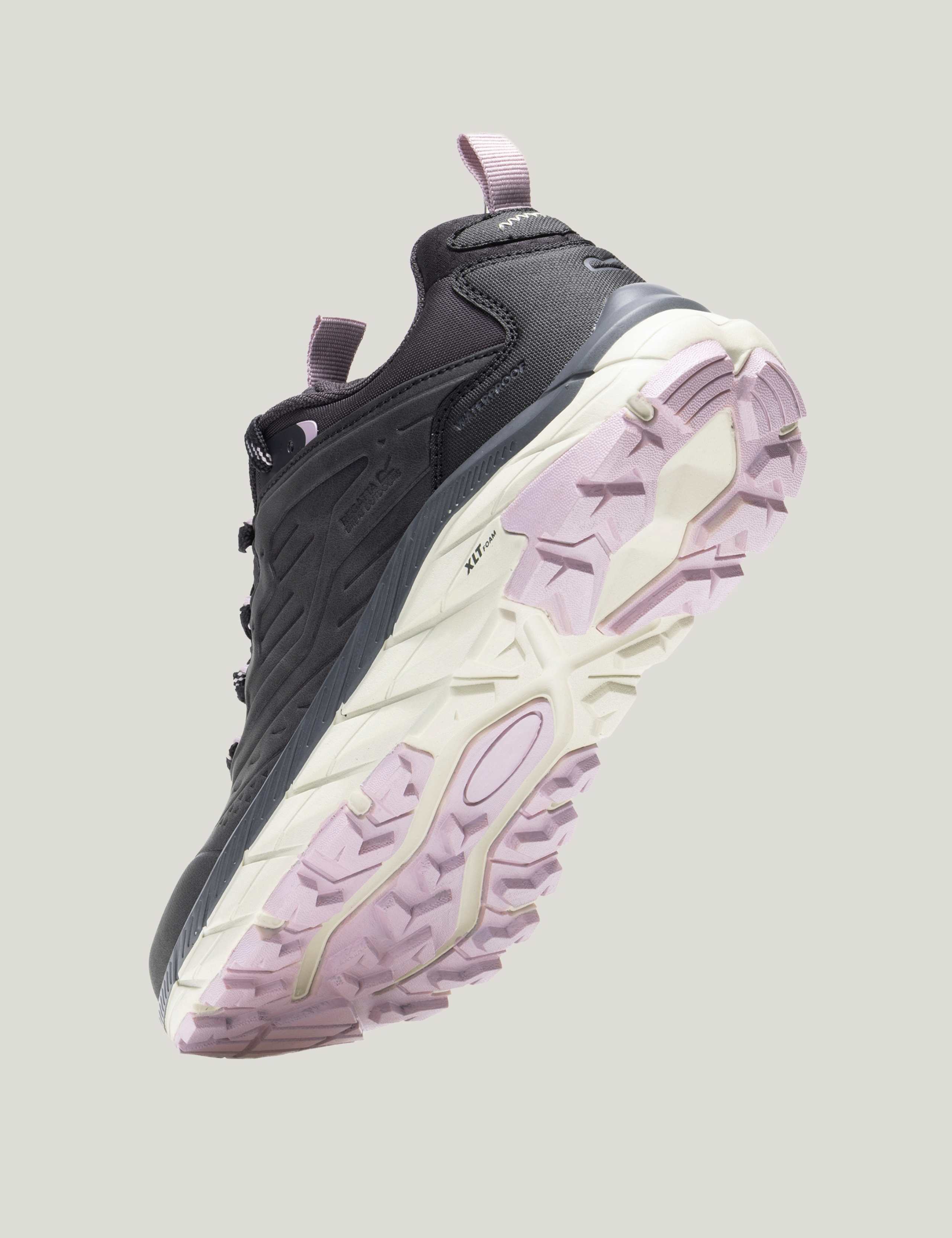 Derino Low Waterproof Walking Trainers 5 of 9