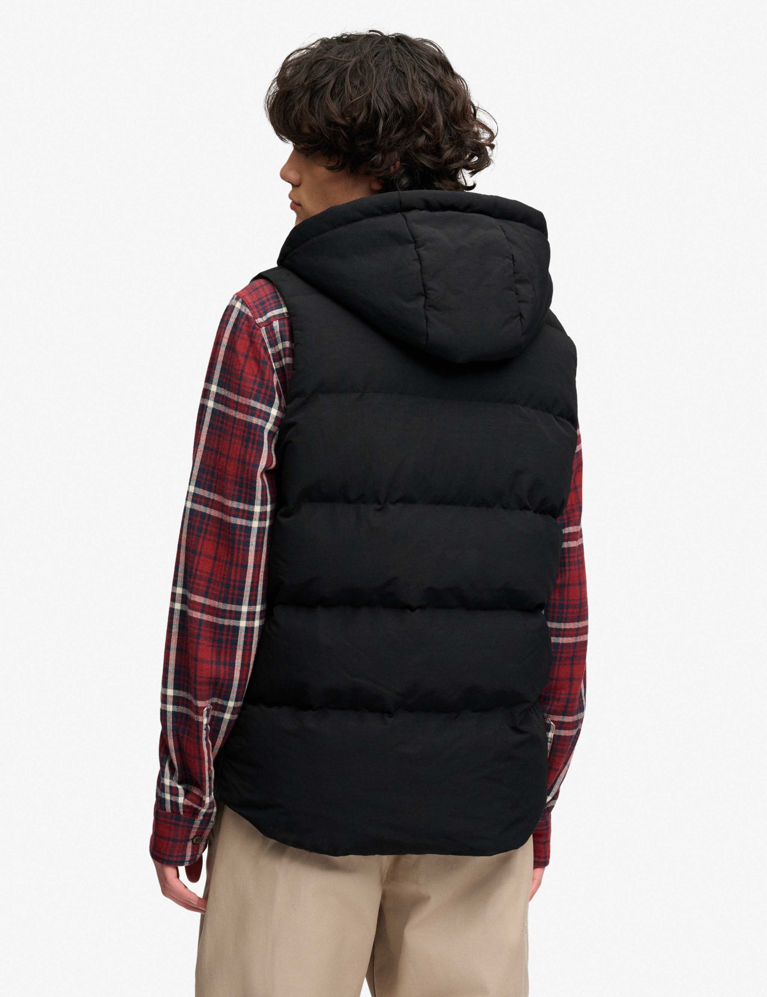Relaxed Hooded Padded Gilet 3 of 7