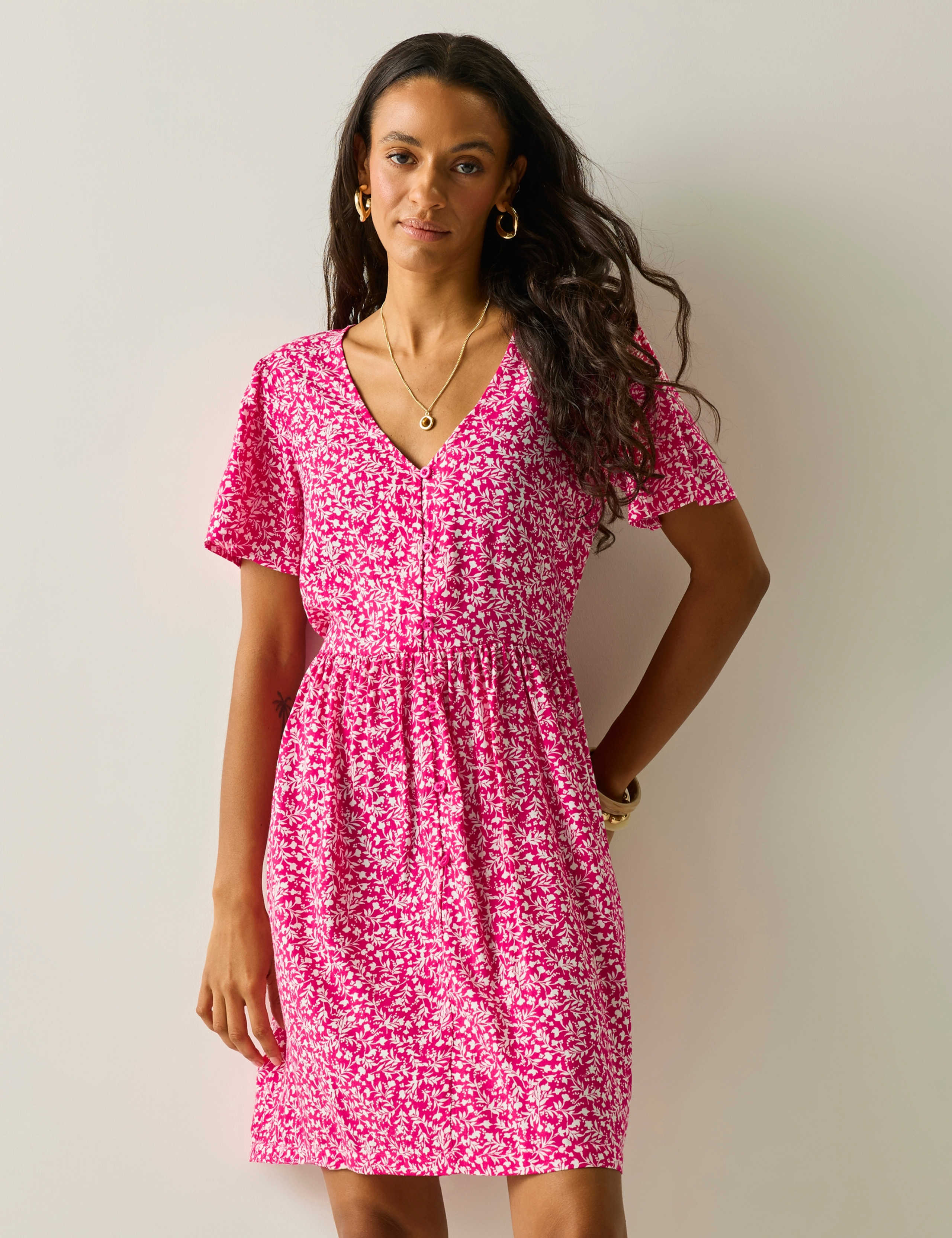 Tarida Floral V-Neck Knee Length Beach Dress 1 of 7