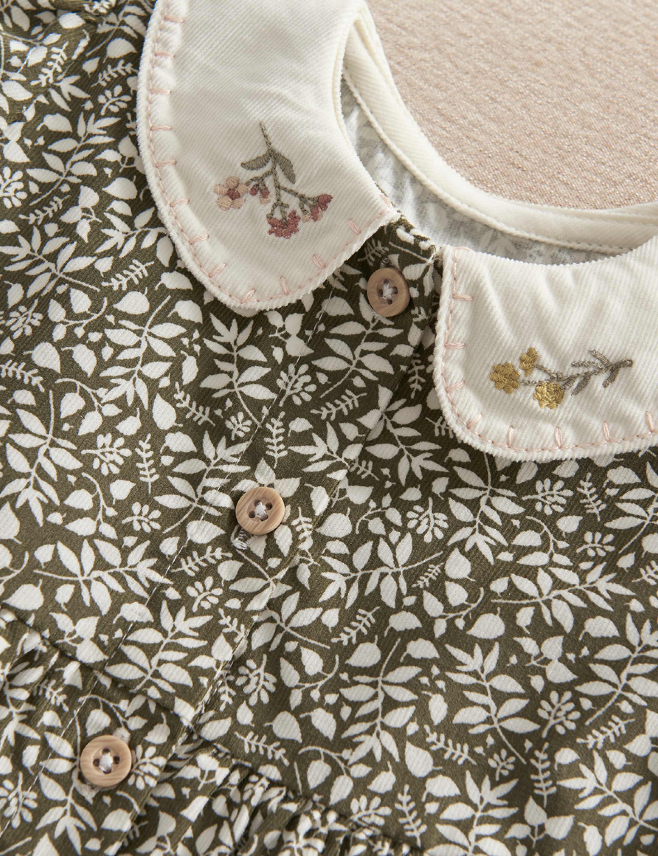 Leaf Print Dress And Tights Set 3 of 4