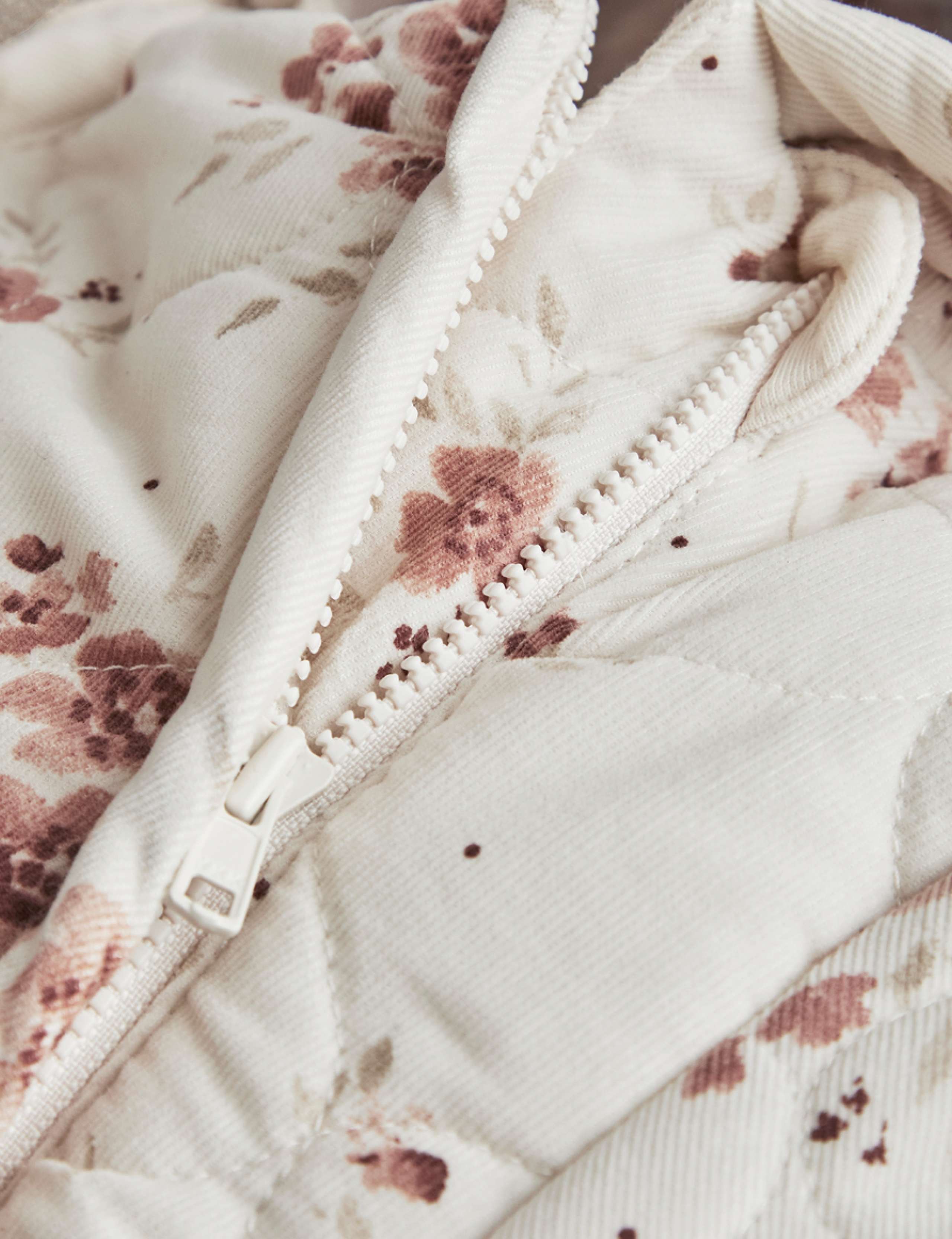 Pure Cotton Ditsy Floral Pramsuit (0-12 Mths) 3 of 4