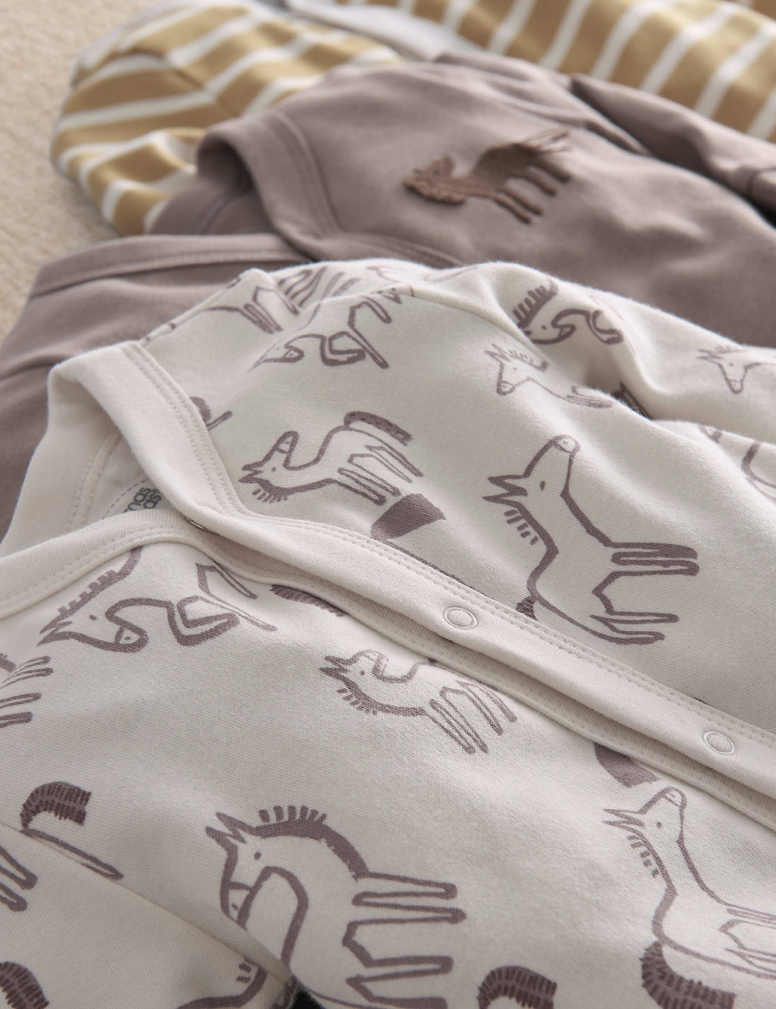 3 Pack Horse Sleepsuits (0-2 Yrs) 3 of 4