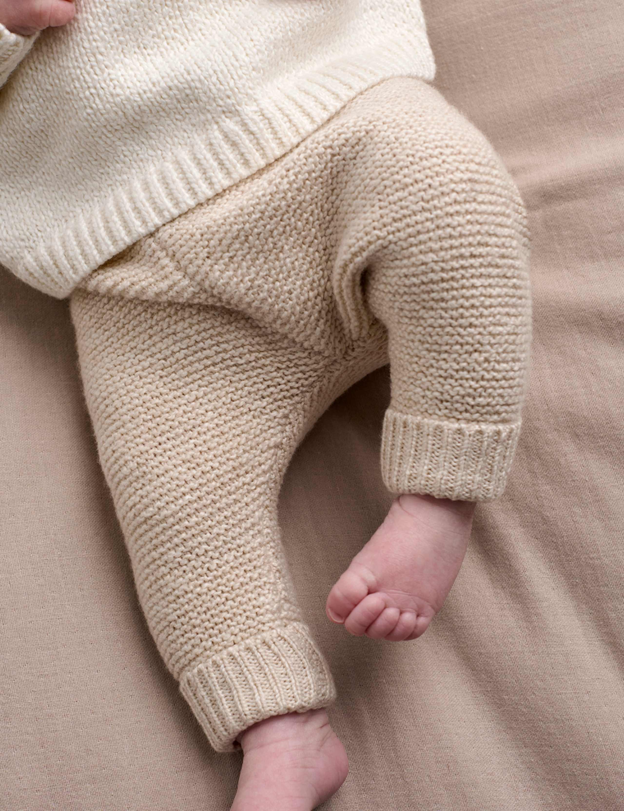2 Piece Cotton Rich Knitted Outfit (0-9 Mths) 4 of 8