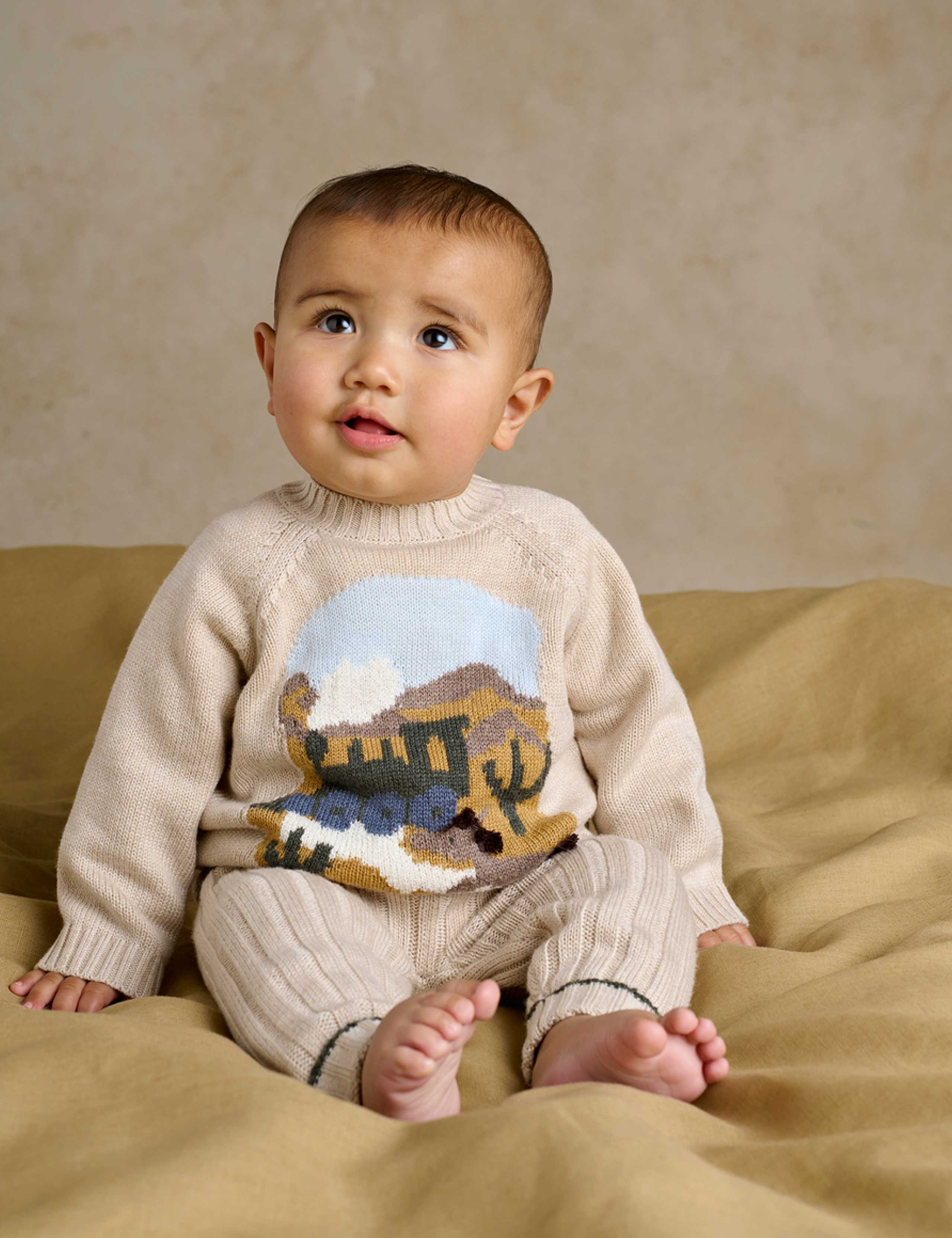 2 Piece Wild West Knitted Outfit (0-12 Mths) 1 of 8