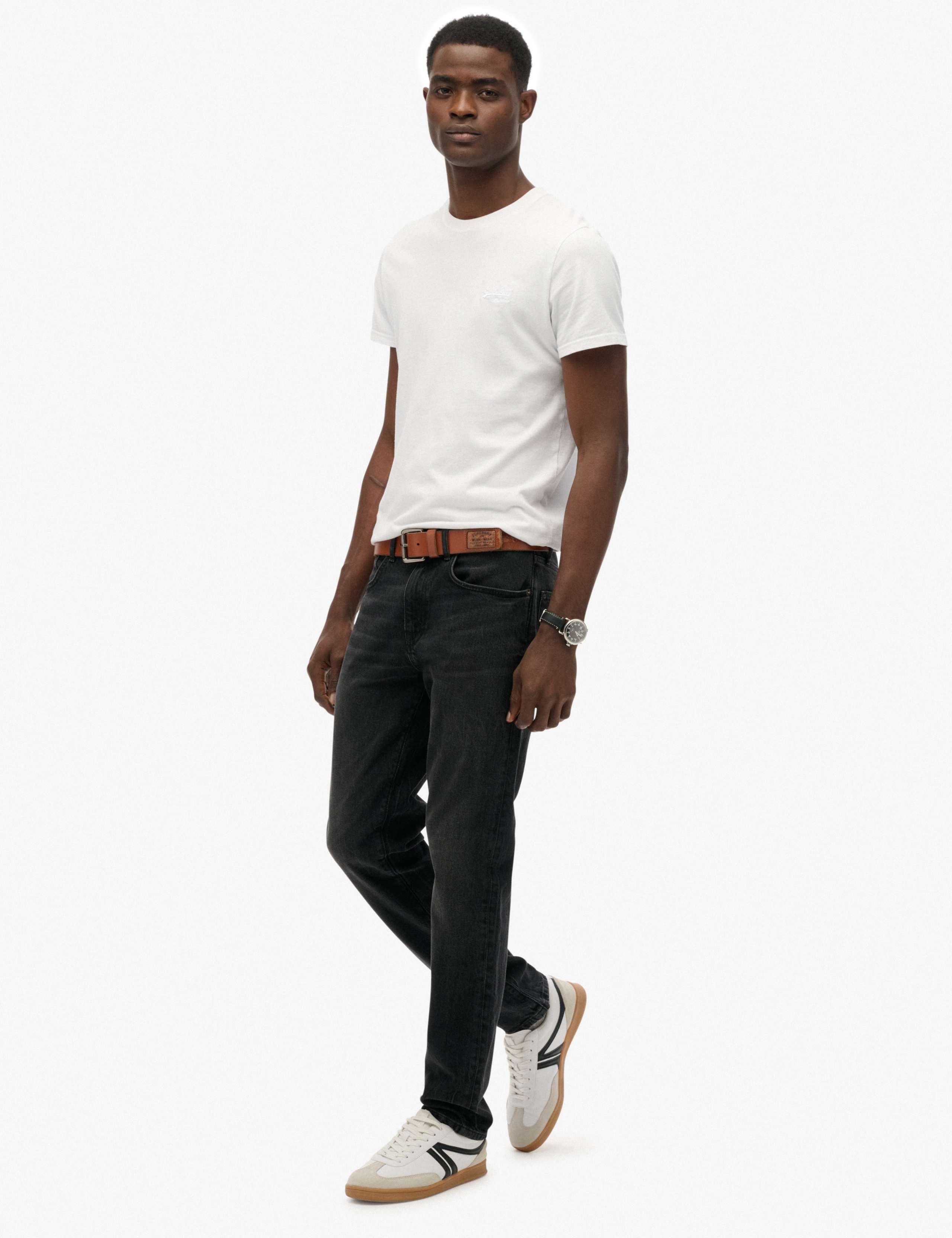 Straight Fit Vintage Wash Jeans 4 of 8