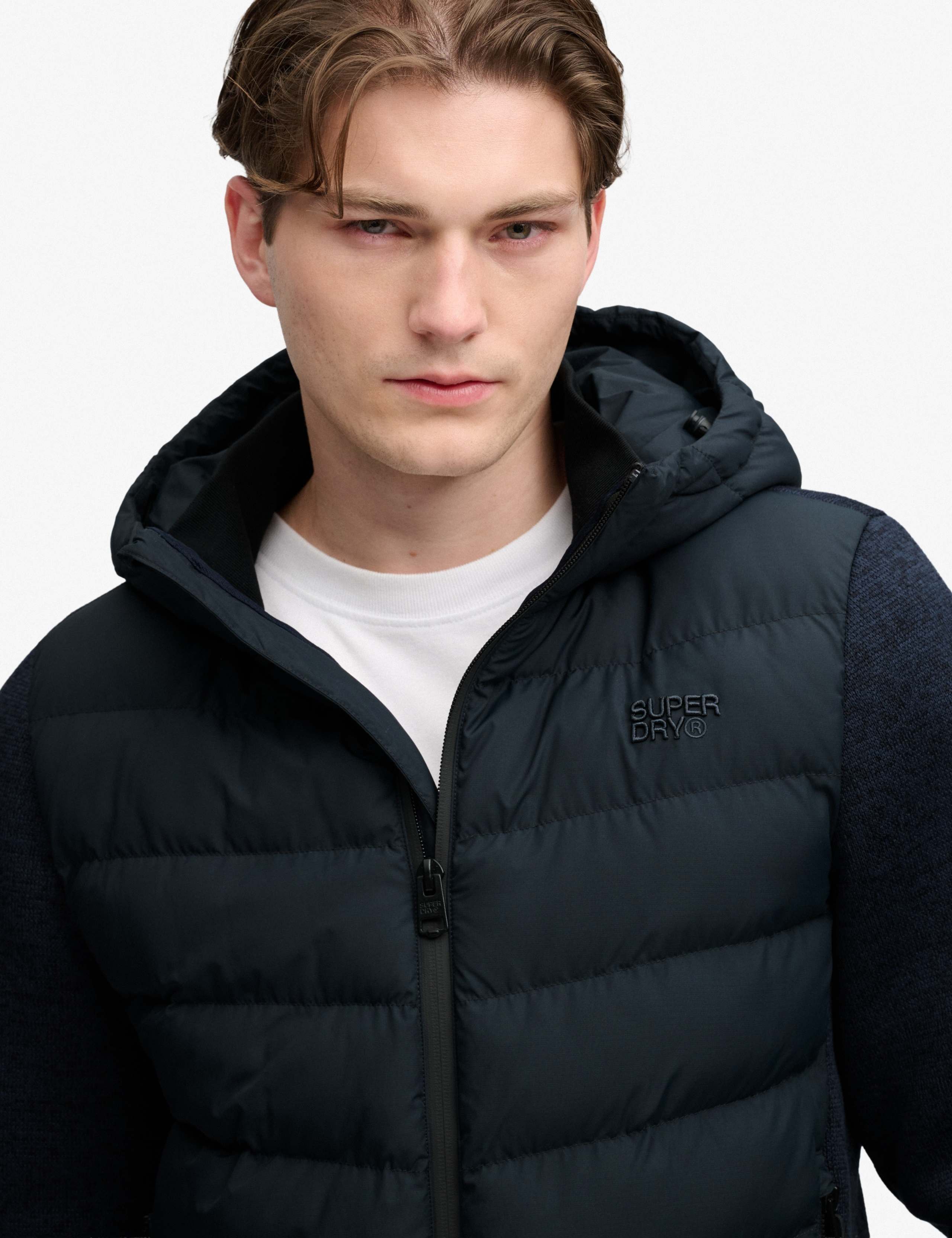 Hybrid Hooded Puffer Jacket 7 of 8