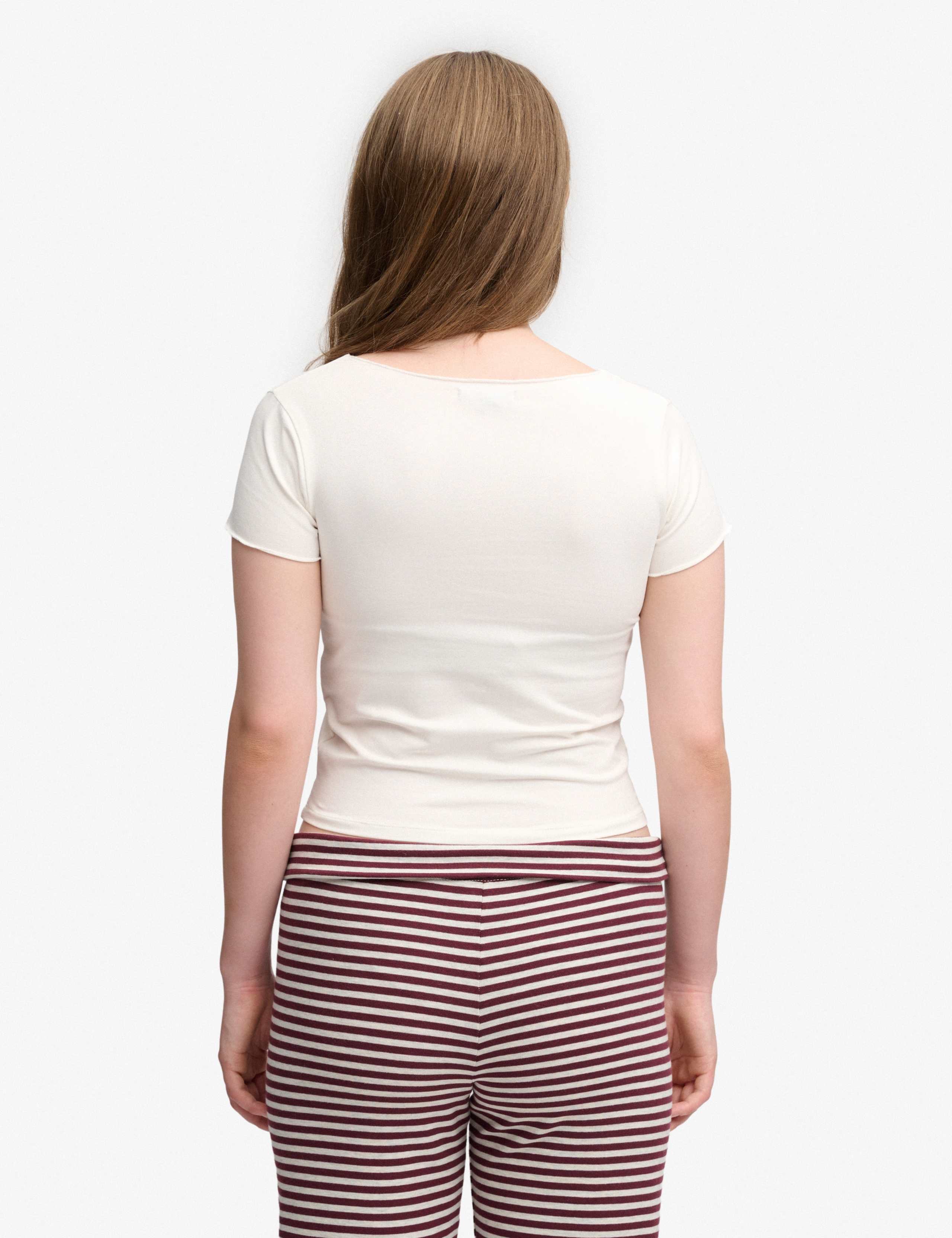 Cotton Rich V-Neck Crop T-Shirt 6 of 6