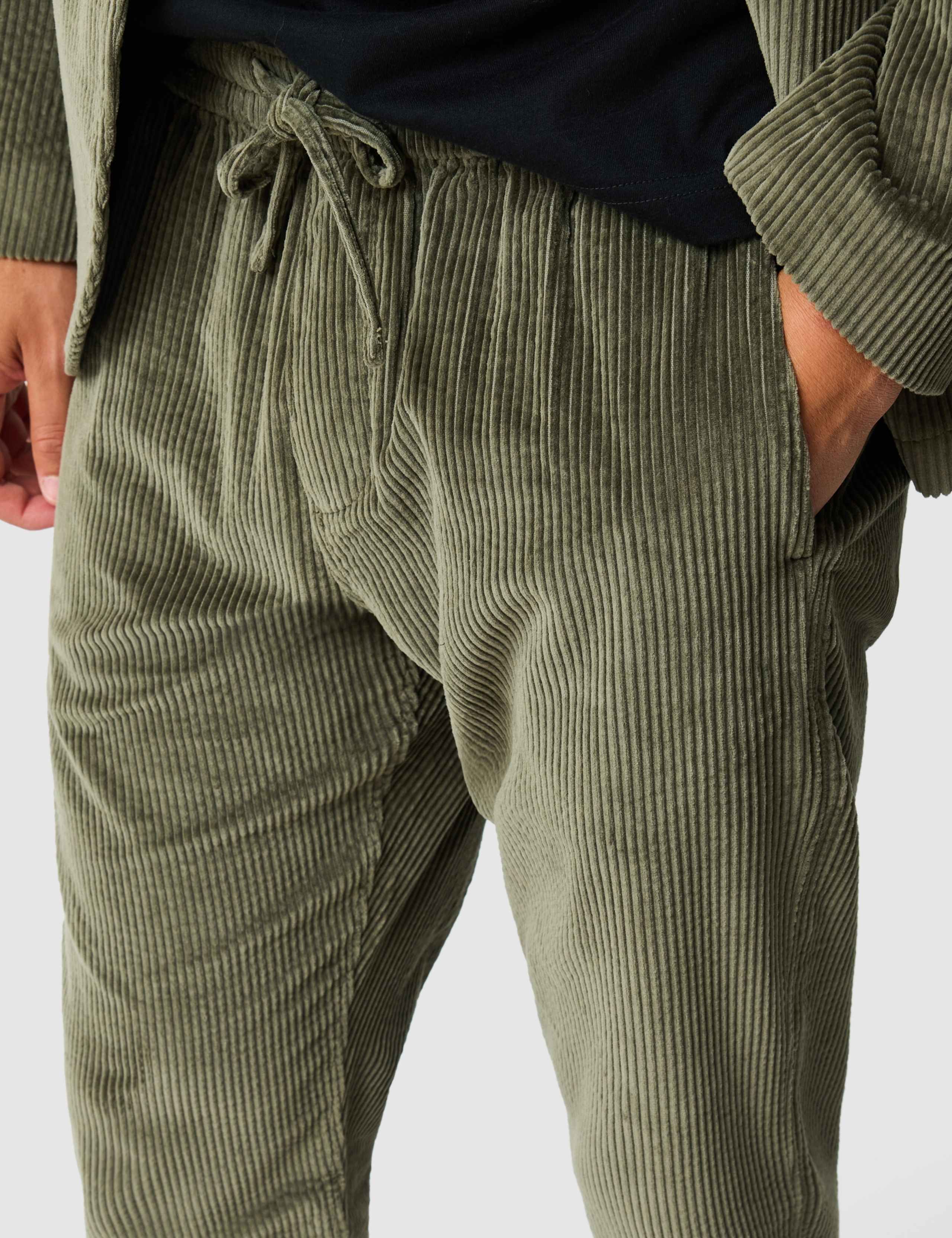 Halls Creek Corduroy Elasticated Waist Trousers 5 of 7