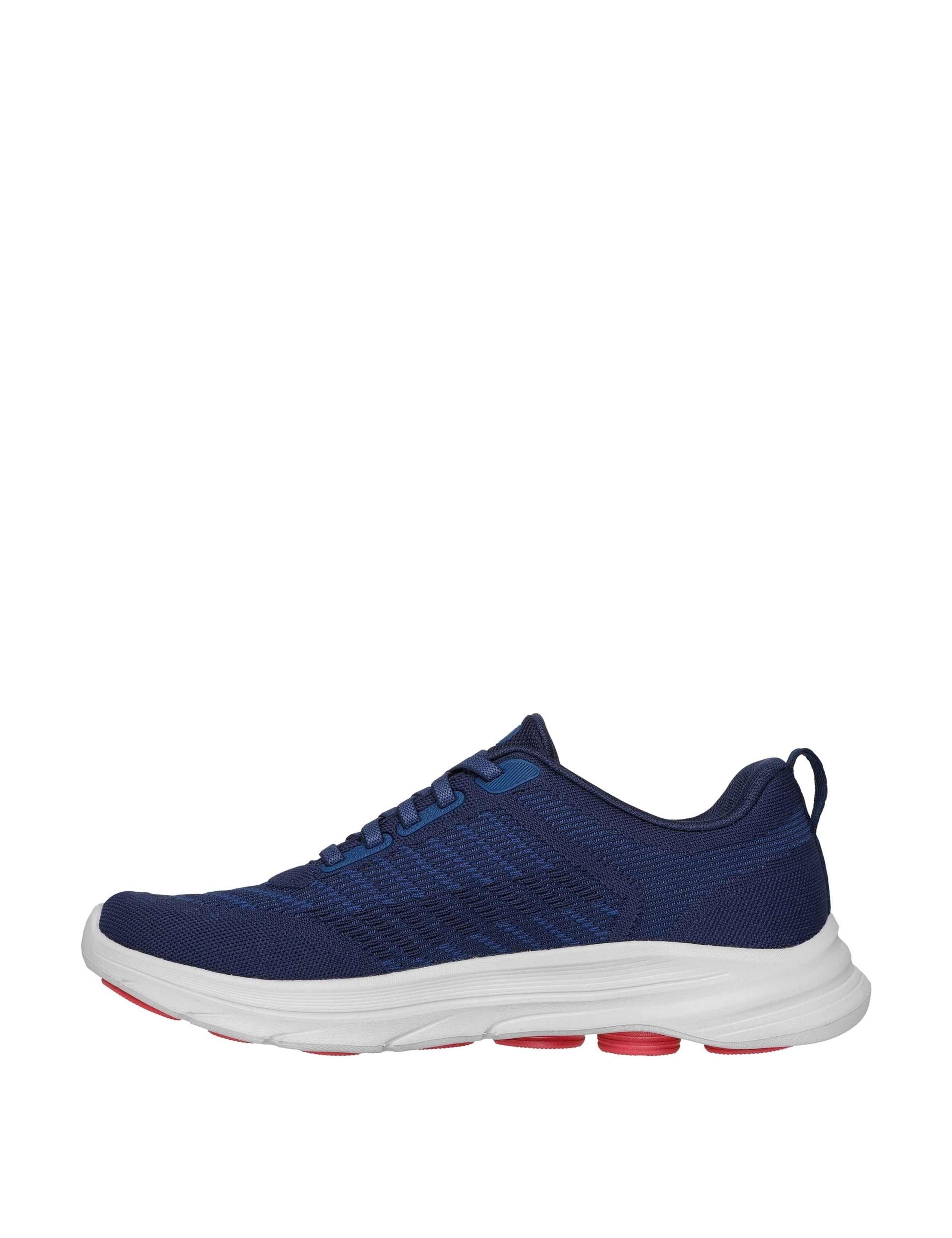 GO Walk 8 Sports Trainers 4 of 5