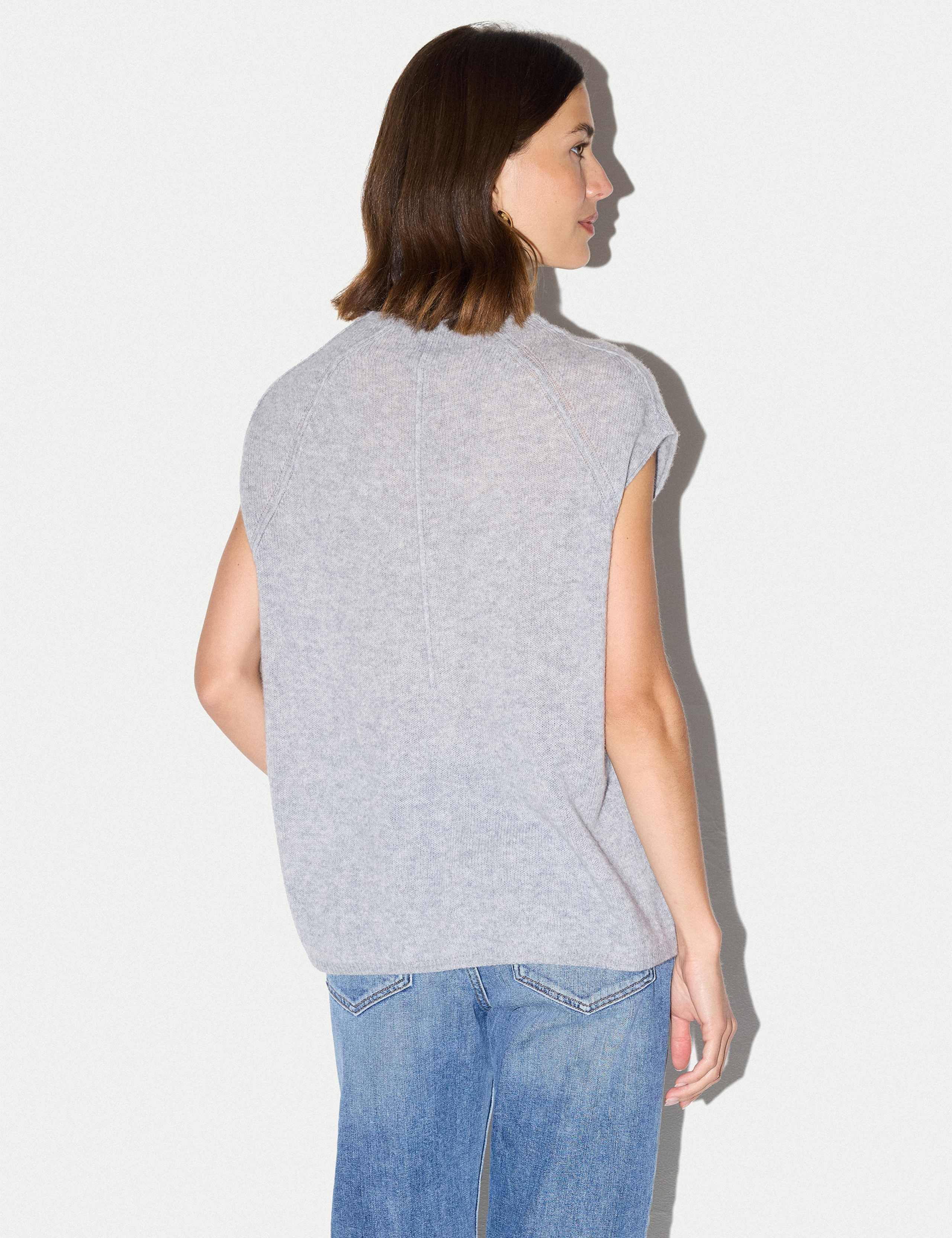 Pure Cashmere Relaxed Knitted Top 4 of 6