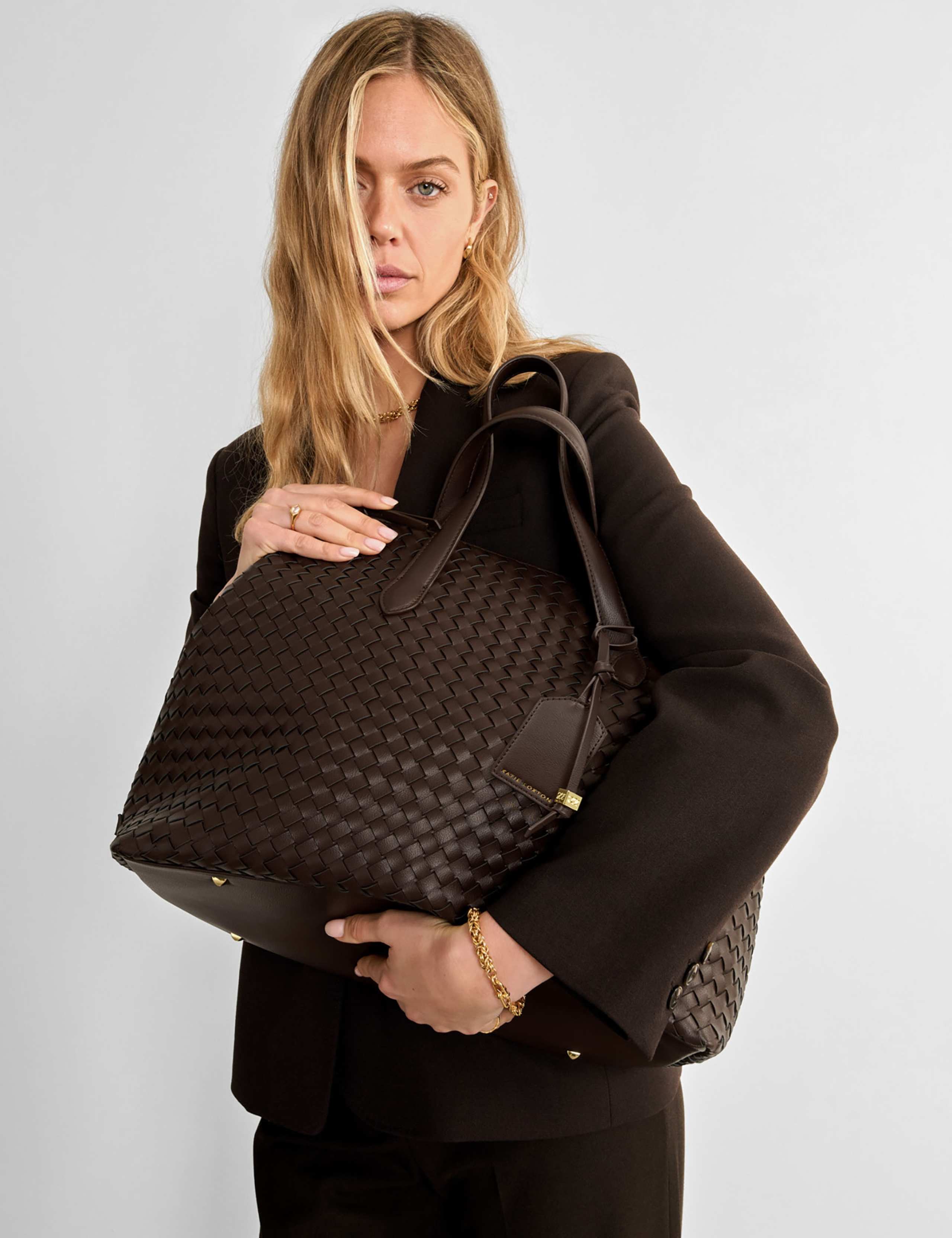Faux Leather Woven Cabin Bag 3 of 7