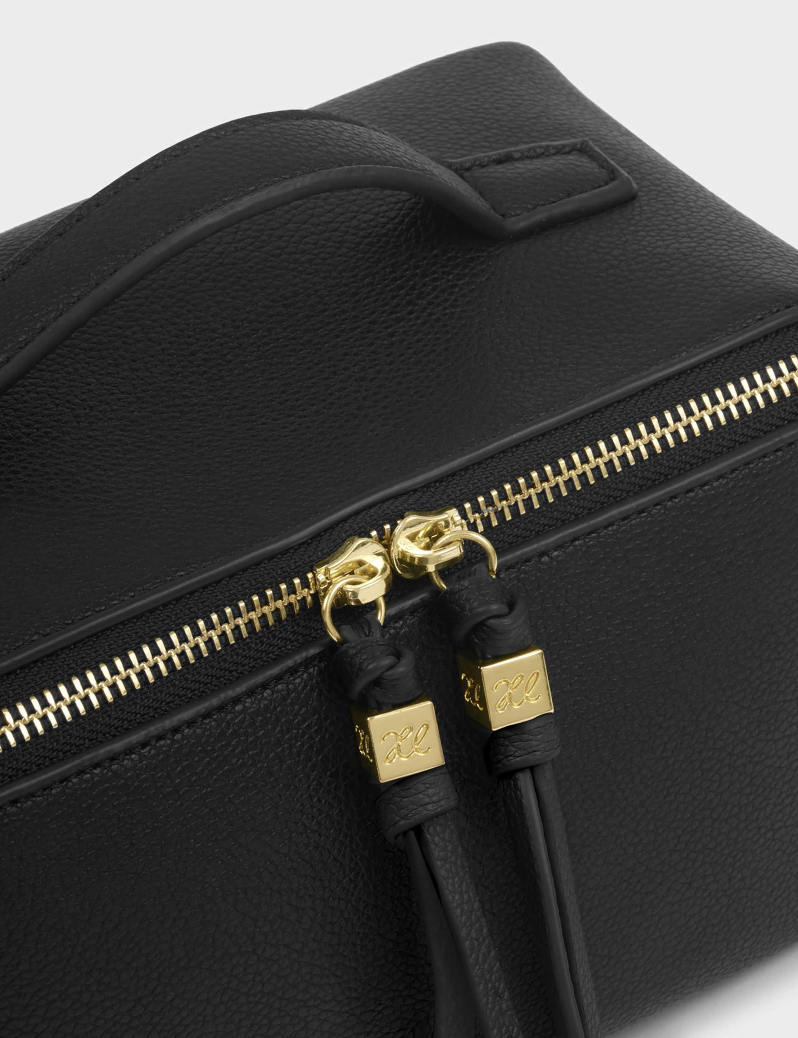 Faux Leather Fold-Out Makeup & Wash Bag 5 of 5