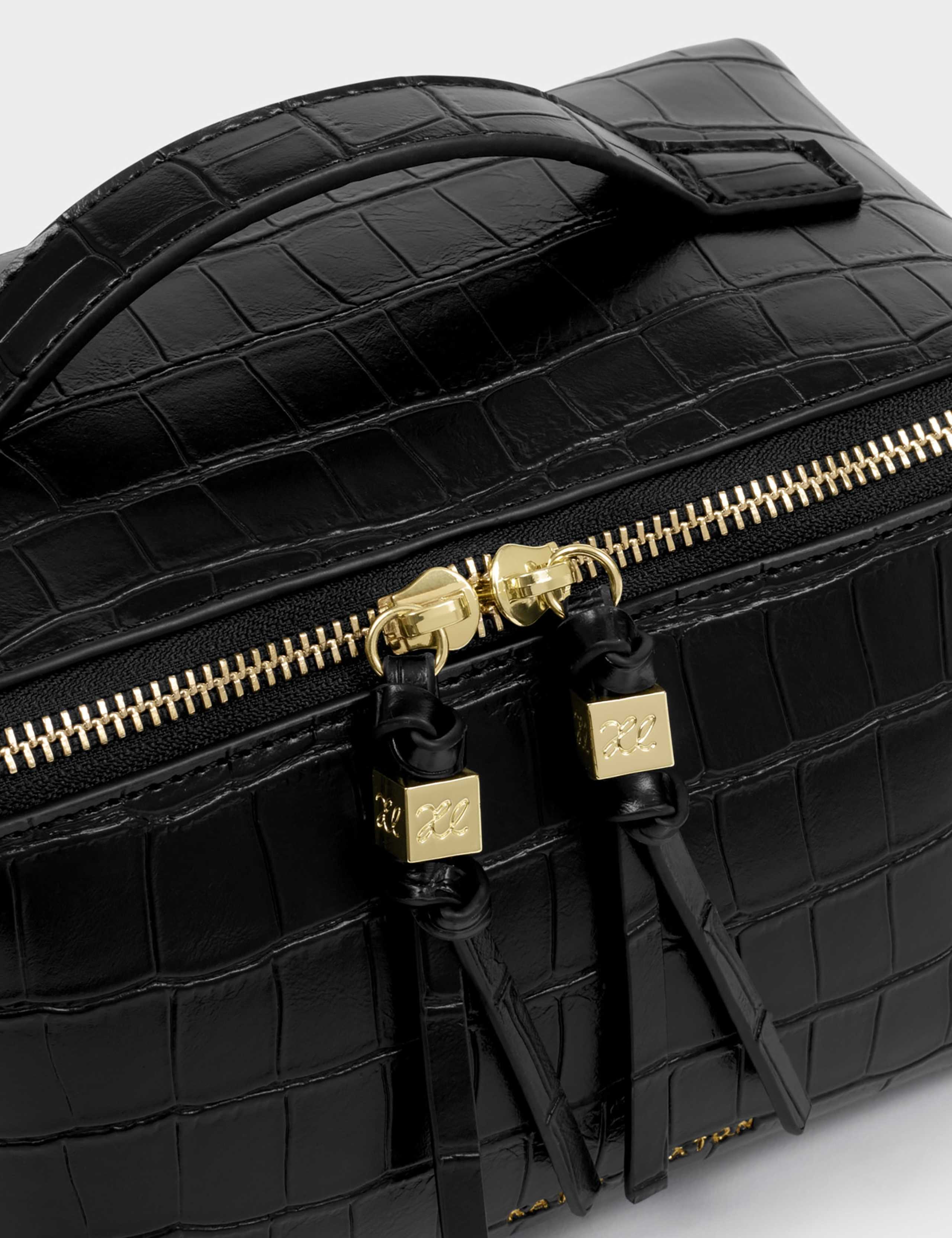 Faux Leather Croc Fold-Out Makeup & Wash Bag 4 of 4