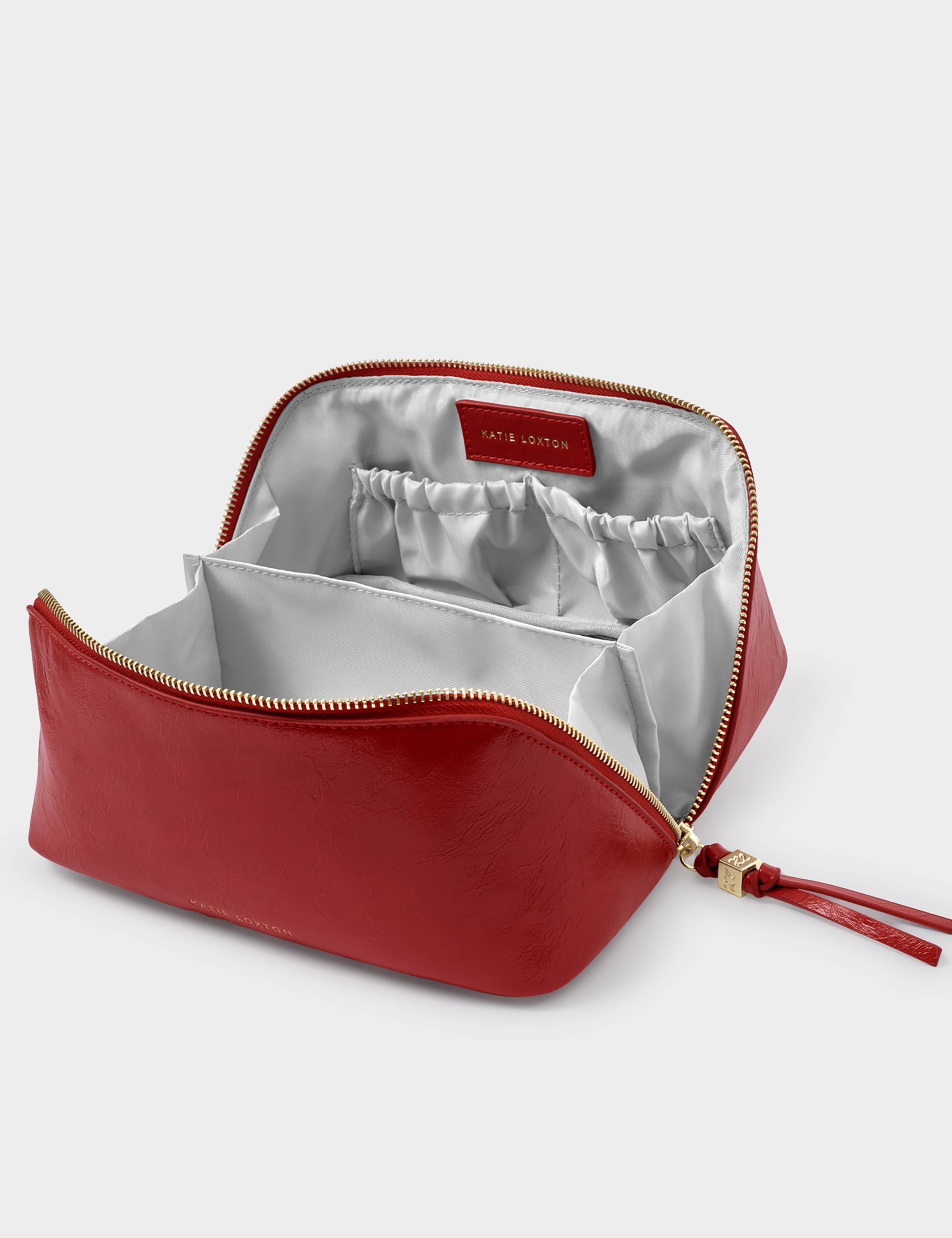 Wash Bag 3 of 4