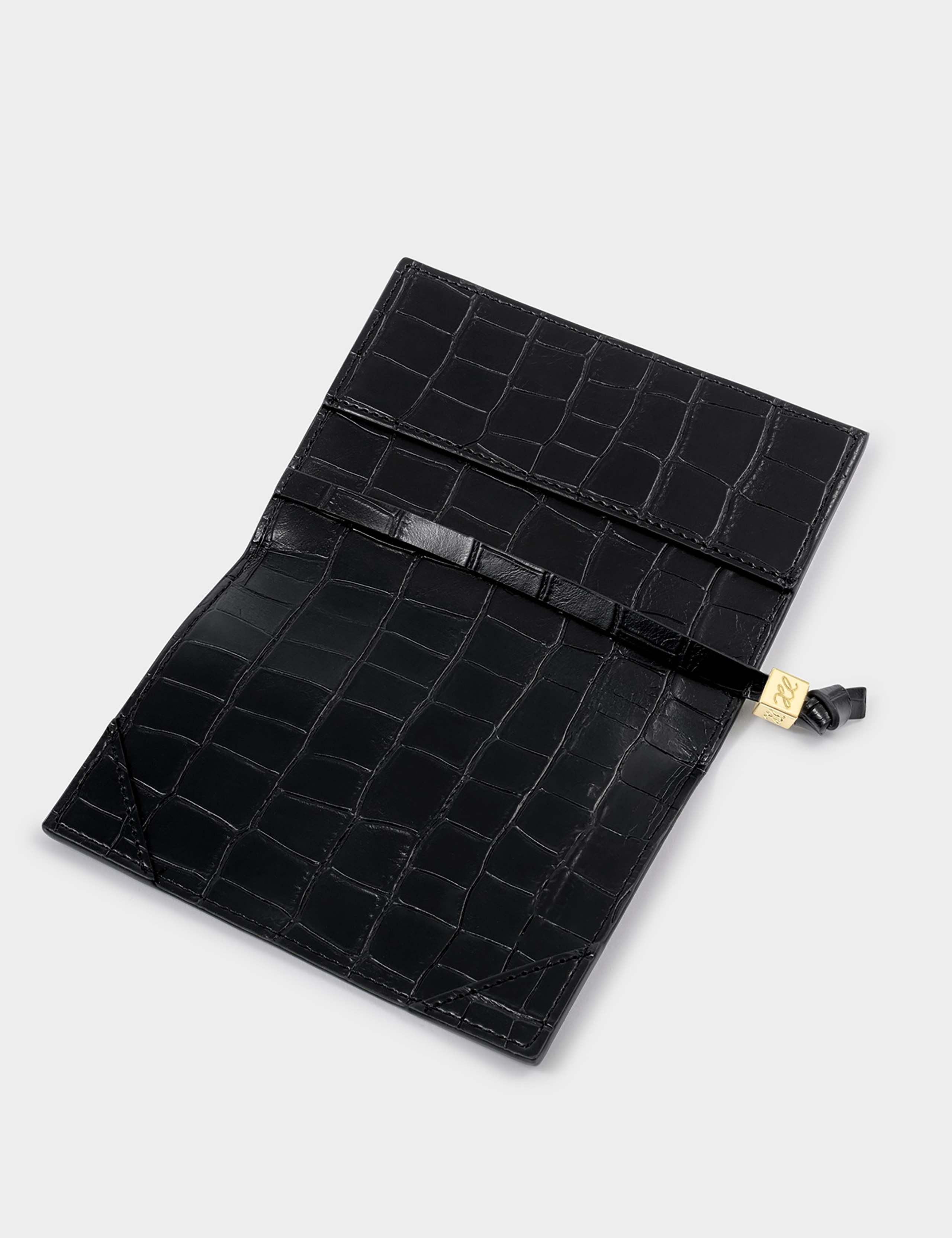 Faux Leather Croc Effect Passport Cover 3 of 4