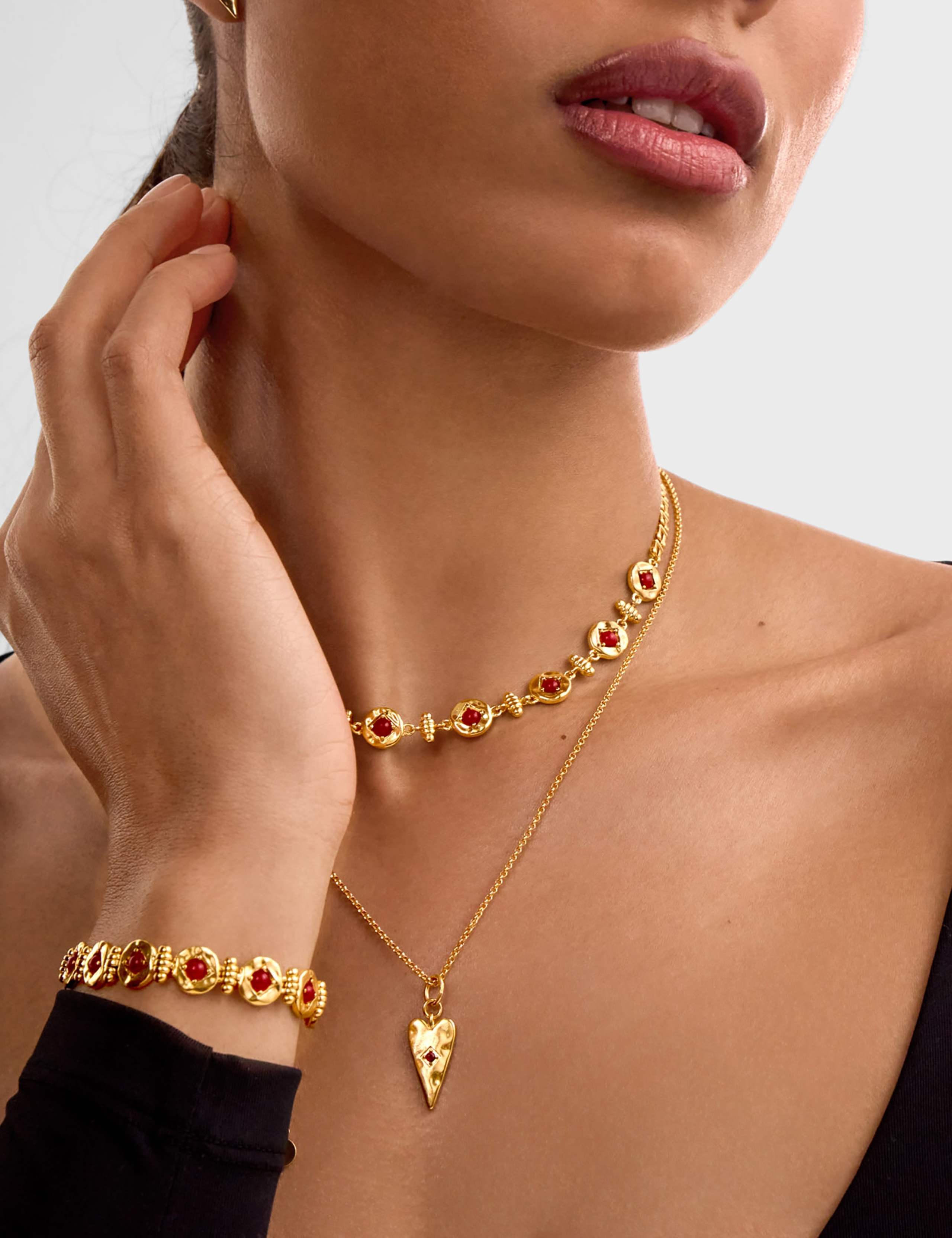 18k Gold Plated Link Bracelet 1 of 4