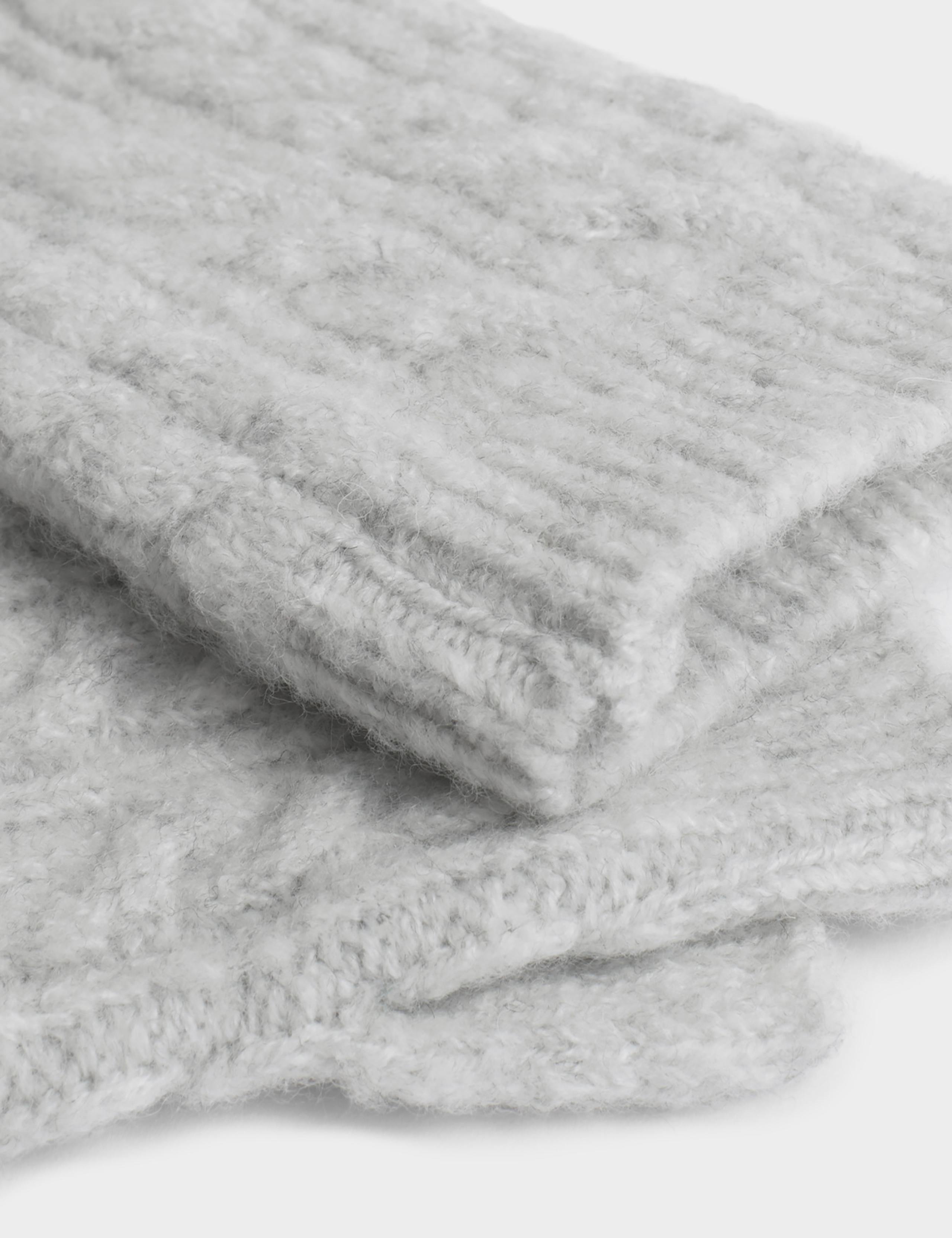 Cable Knit Handwarmer Gloves 4 of 4