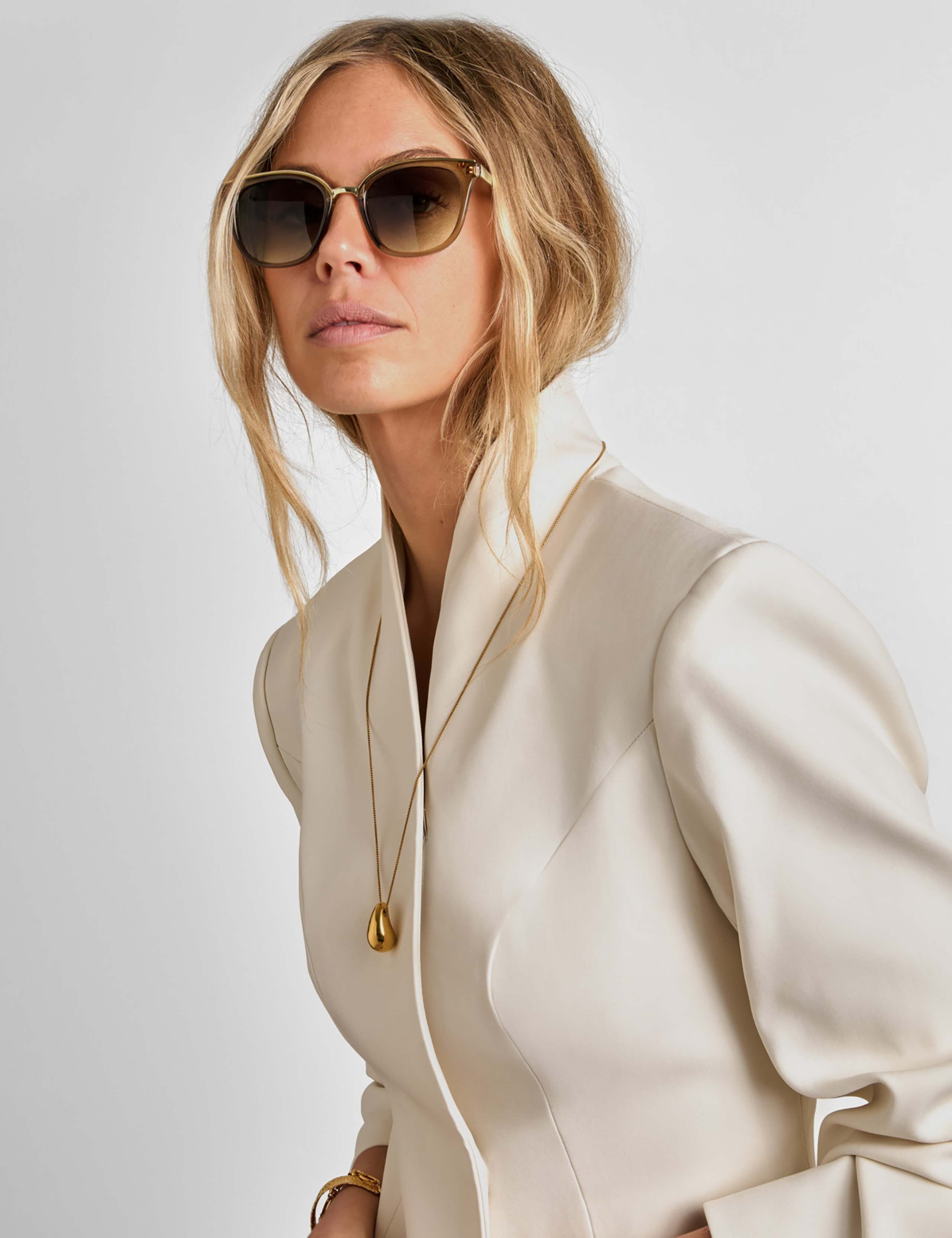 Square Sunglasses 2 of 6