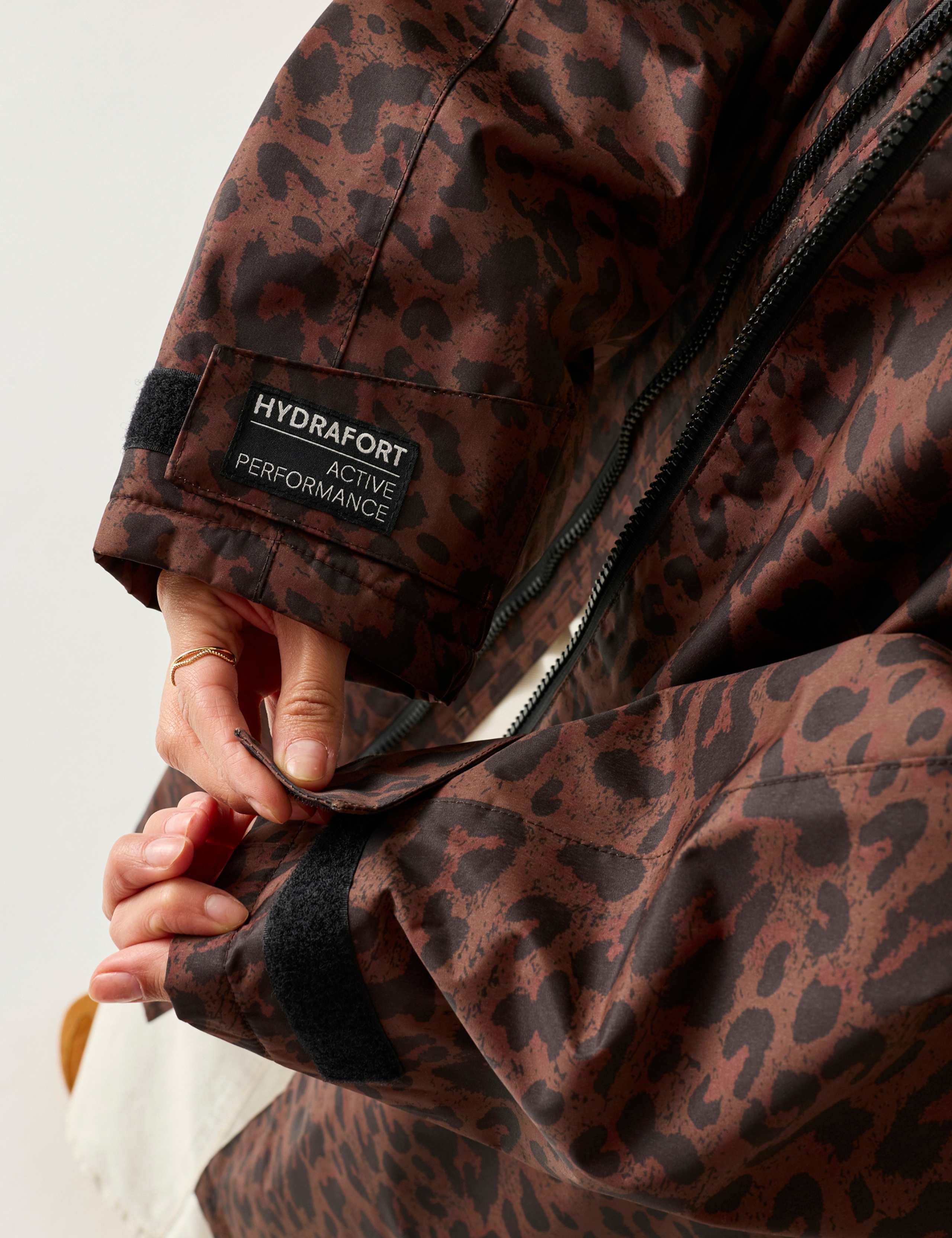 Waterproof Hooded Padded Jacket 9 of 10
