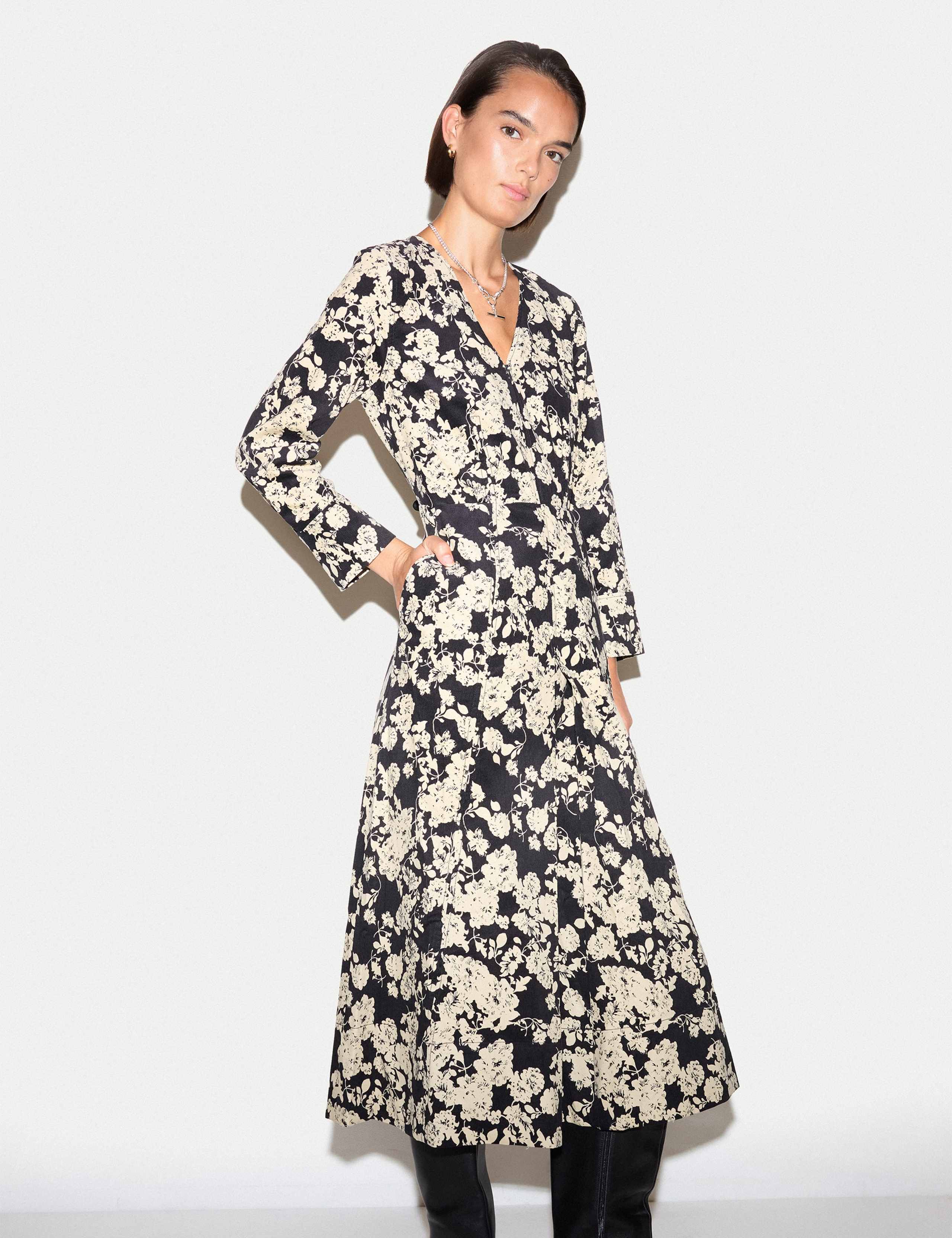 Cord Floral V Neck Pleated Midi Dress 2 of 4