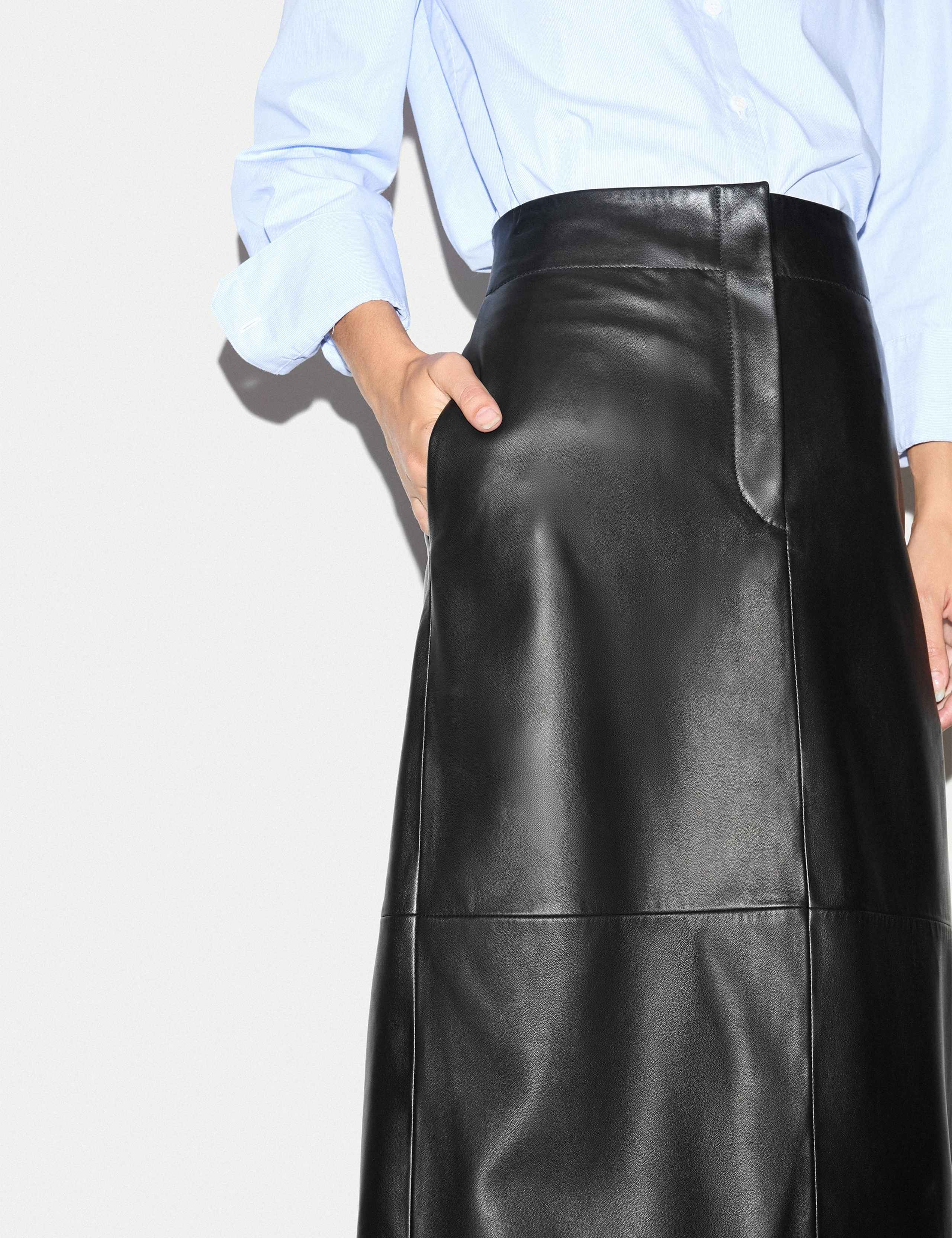 Leather Textured Split Back Maxi Pencil Skirt 3 of 6