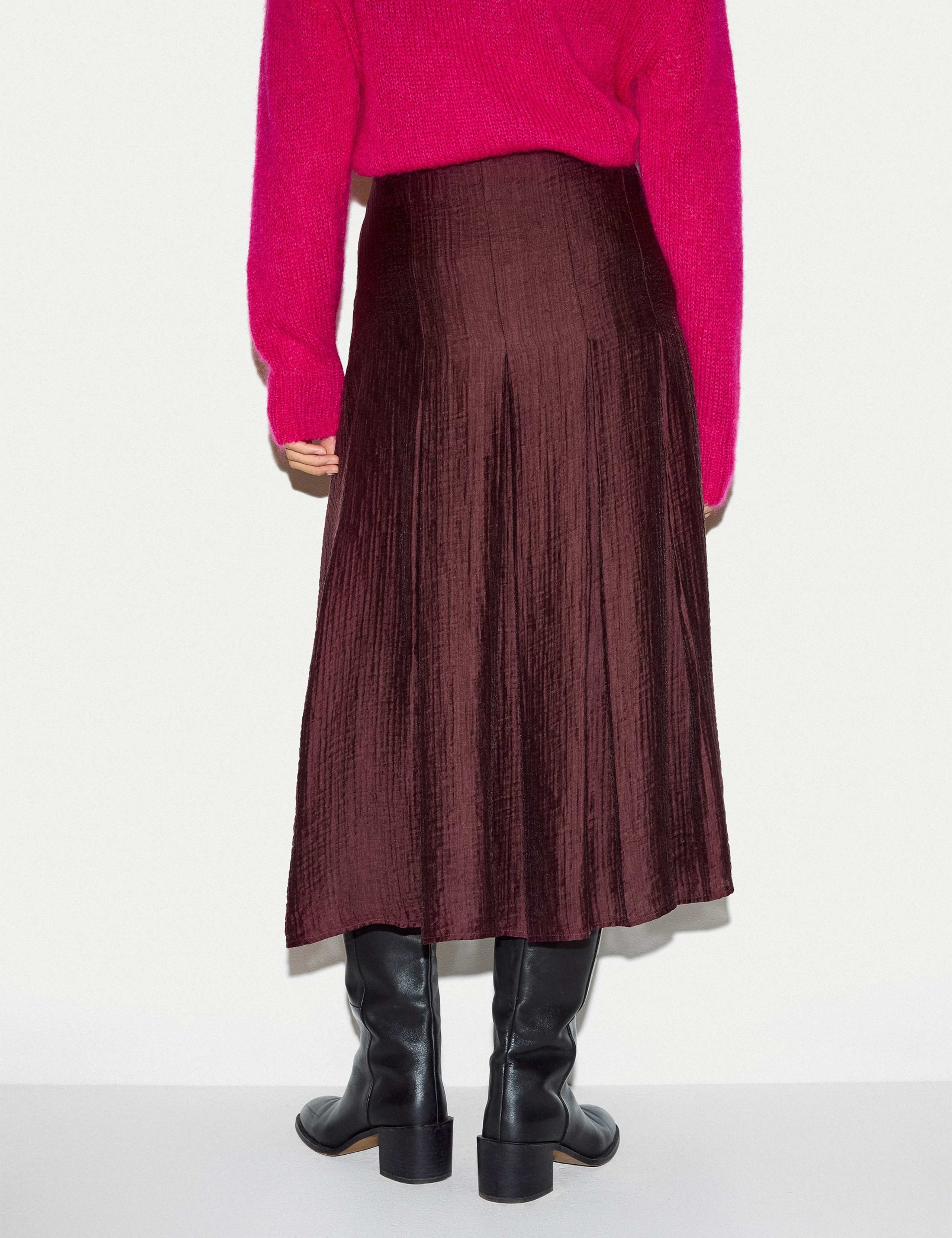 Textured Pleated Midi Flared Skirt 3 of 5