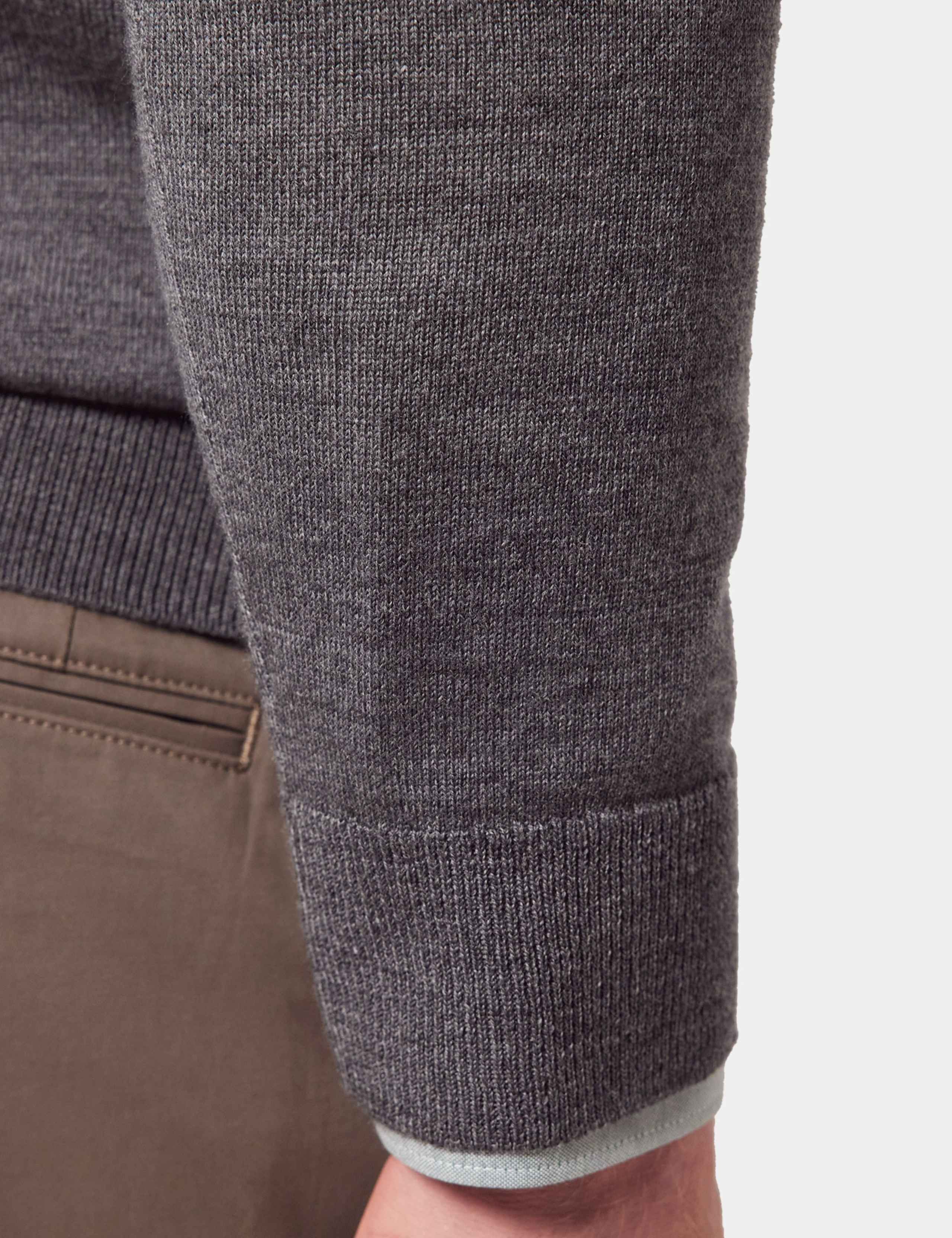 Pure Merino Wool V-Neck Jumper 4 of 4
