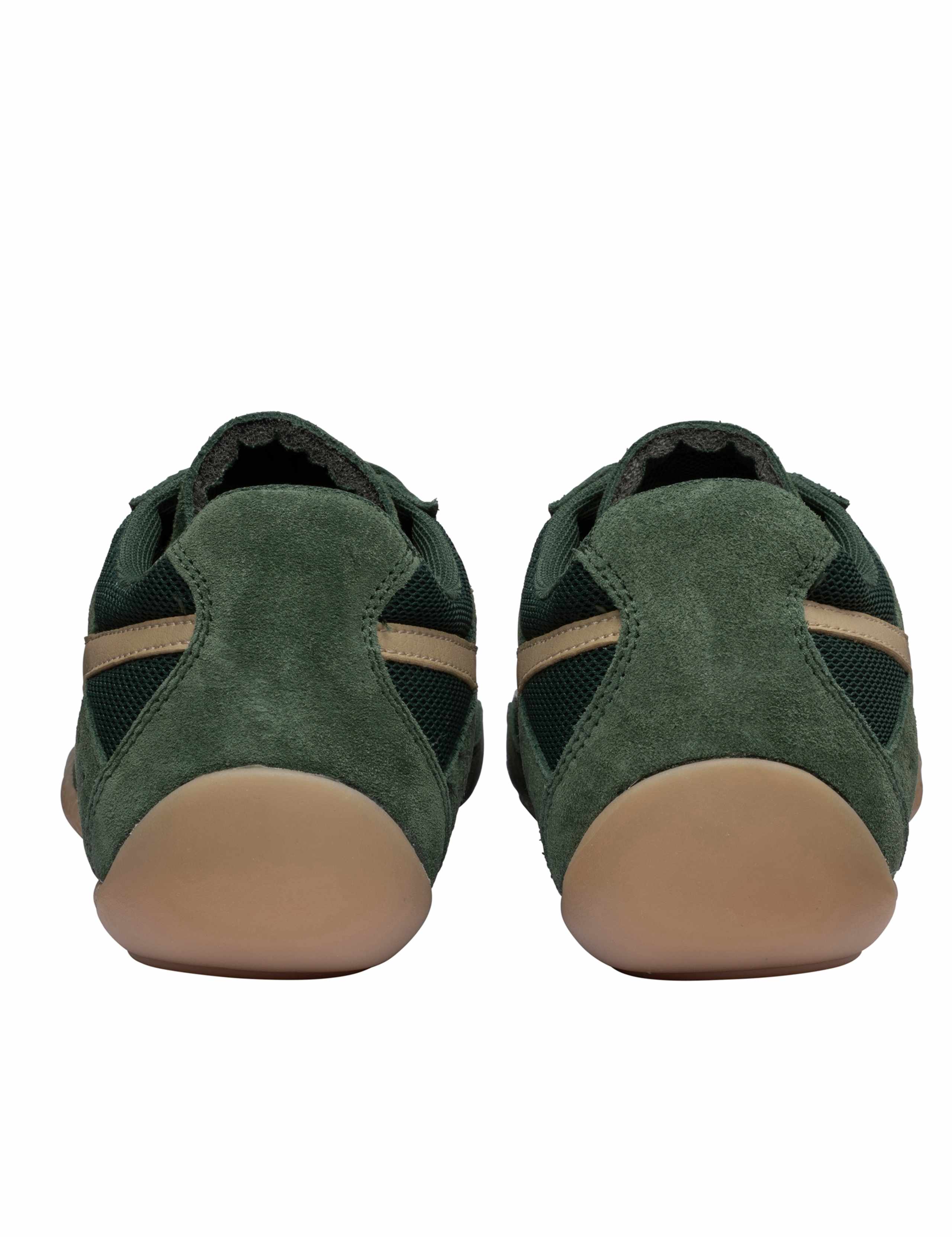 Cascade Trainers 5 of 5