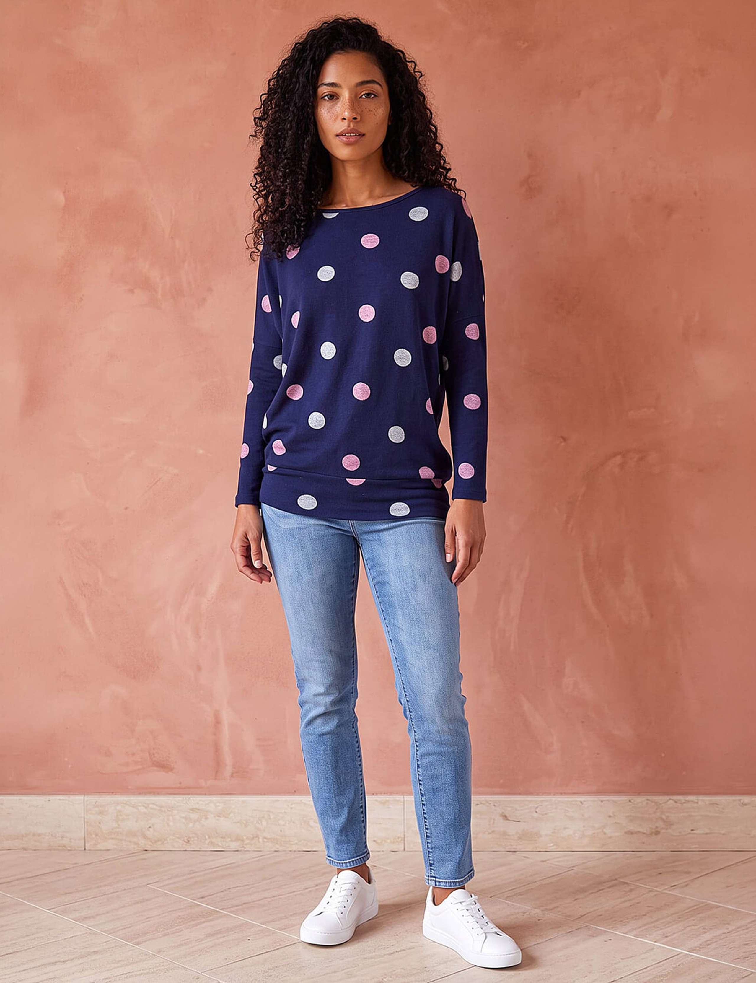 Spot Print Crew Neck Top 3 of 4