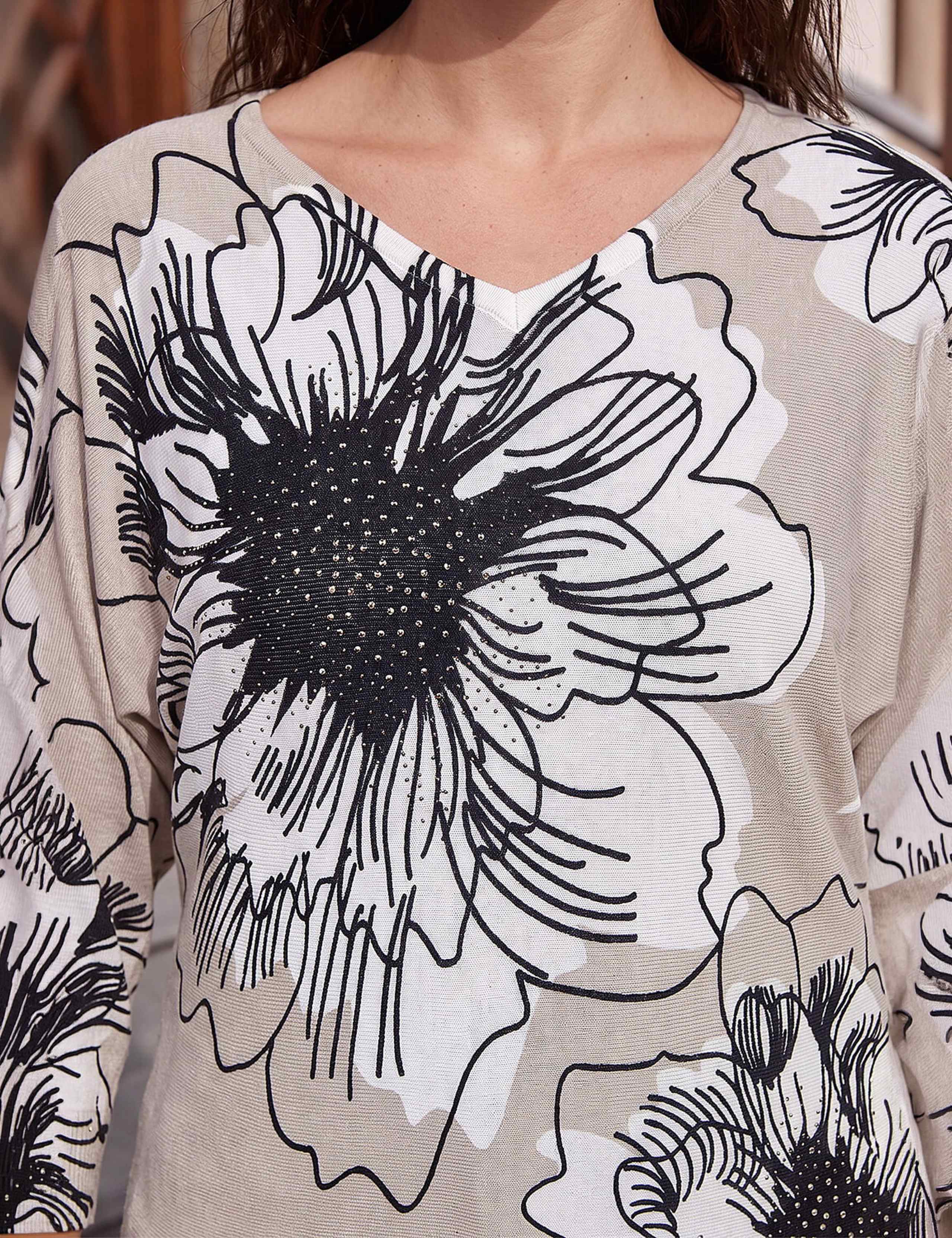 Embellished Floral V-Neck Jumper 4 of 4